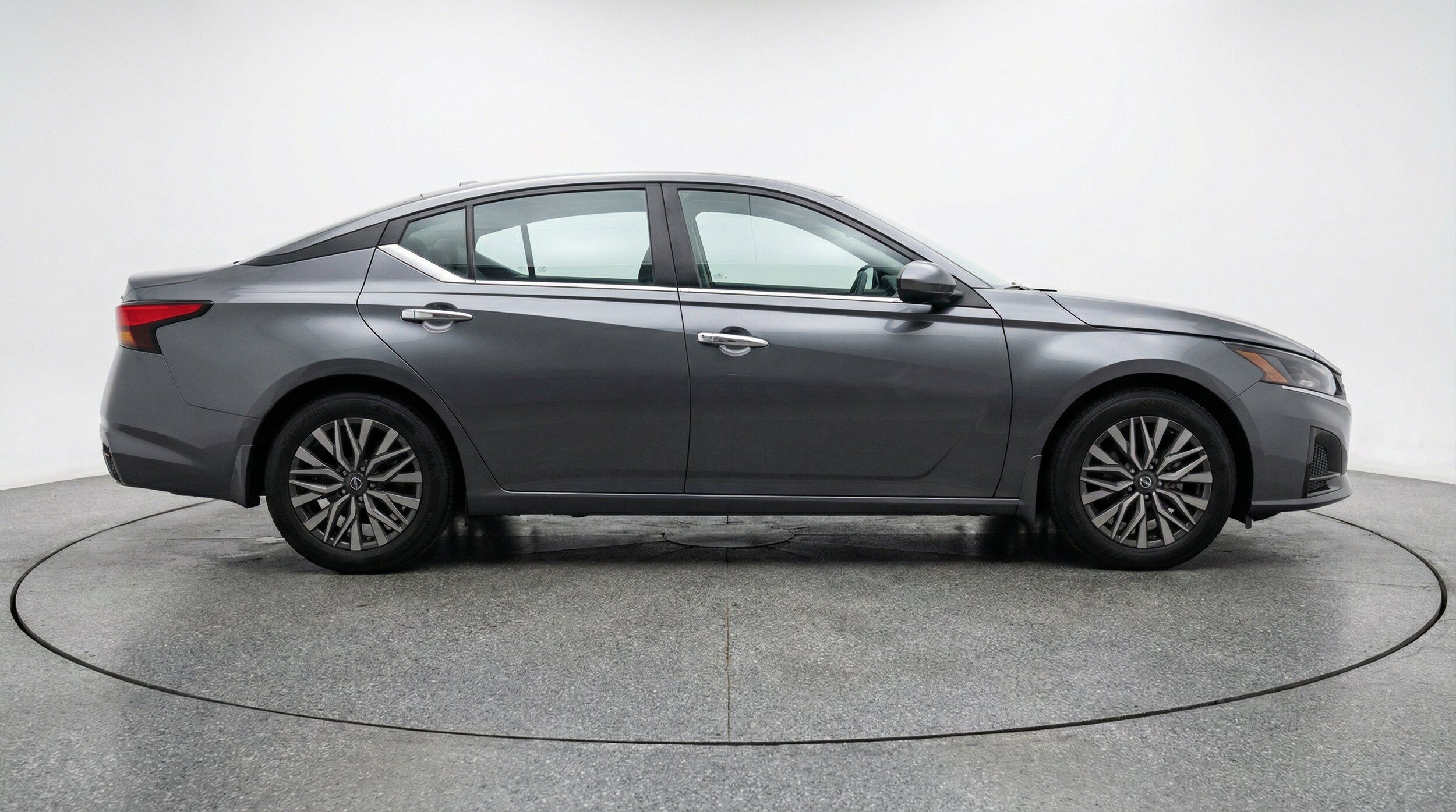 Thumbnail: 2025 Nissan Altima - 11