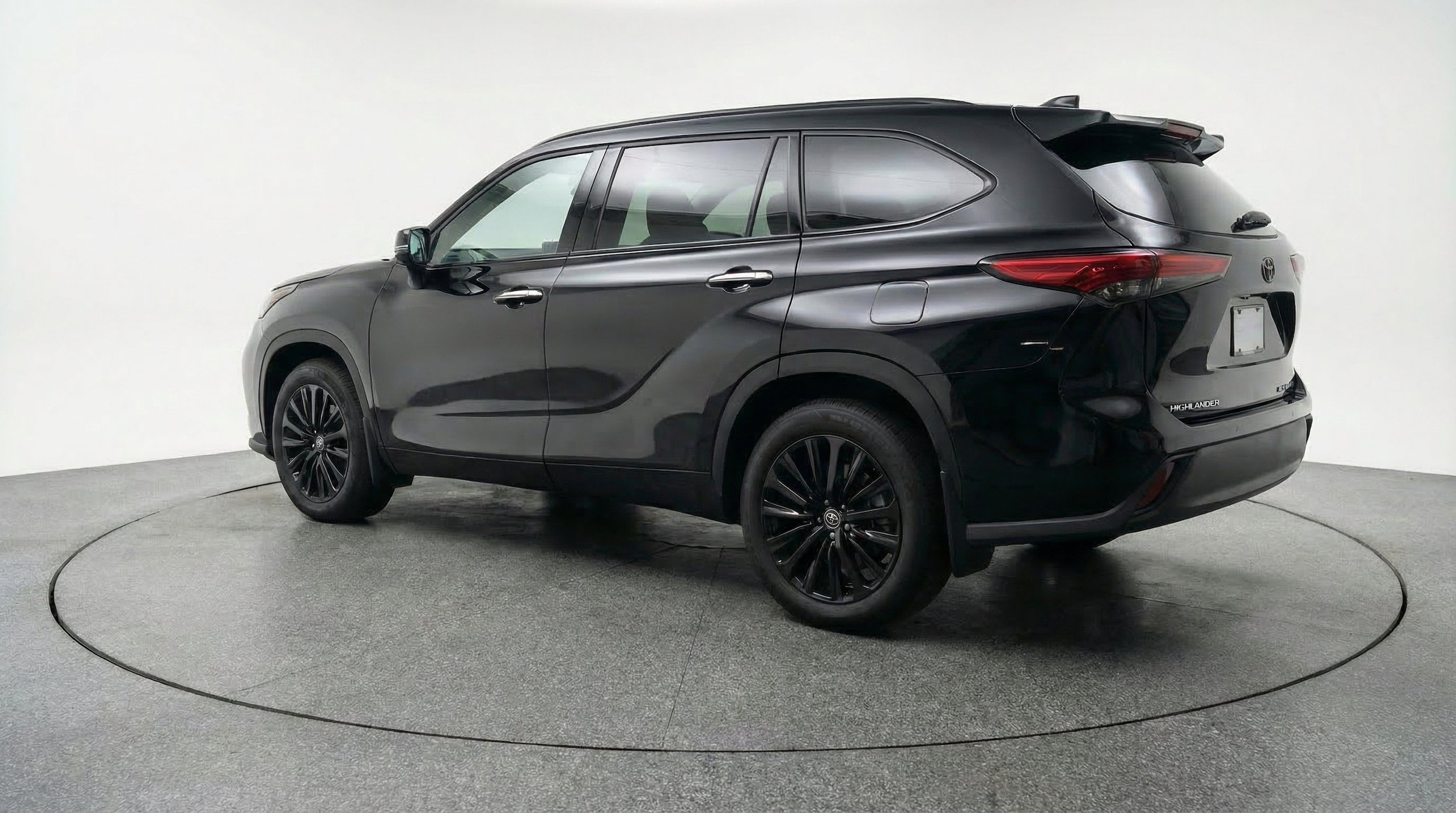 Thumbnail: 2025 Toyota Highlander - 6