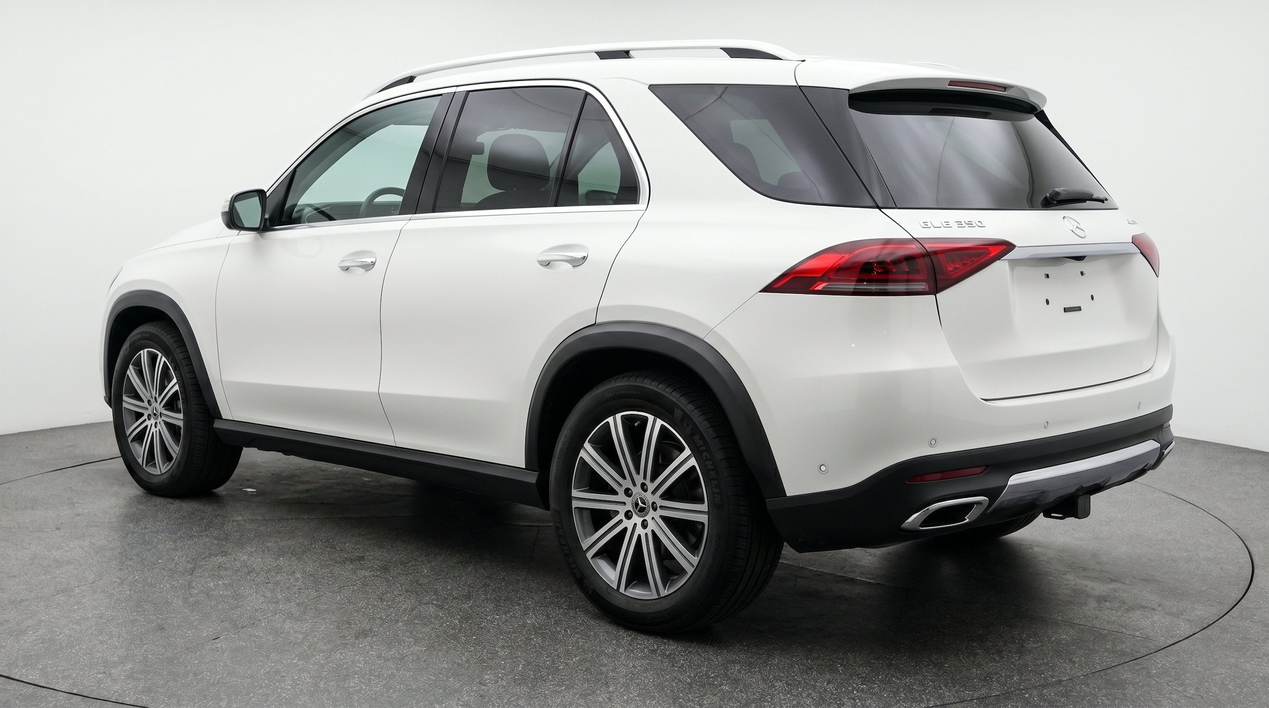 Thumbnail: 2026 Mercedes-Benz GLE - 6