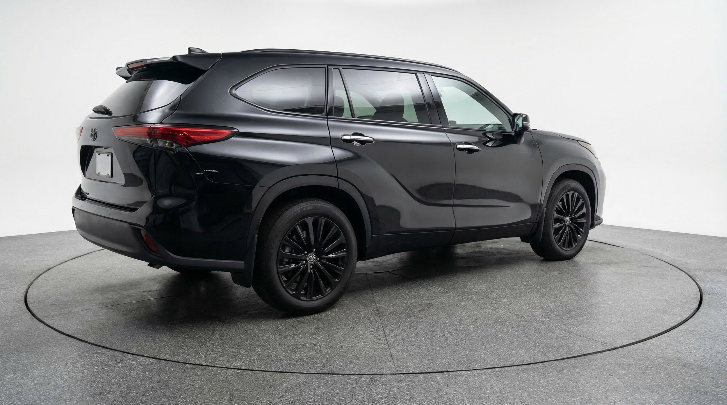 Thumbnail: 2025 Toyota Highlander - 9