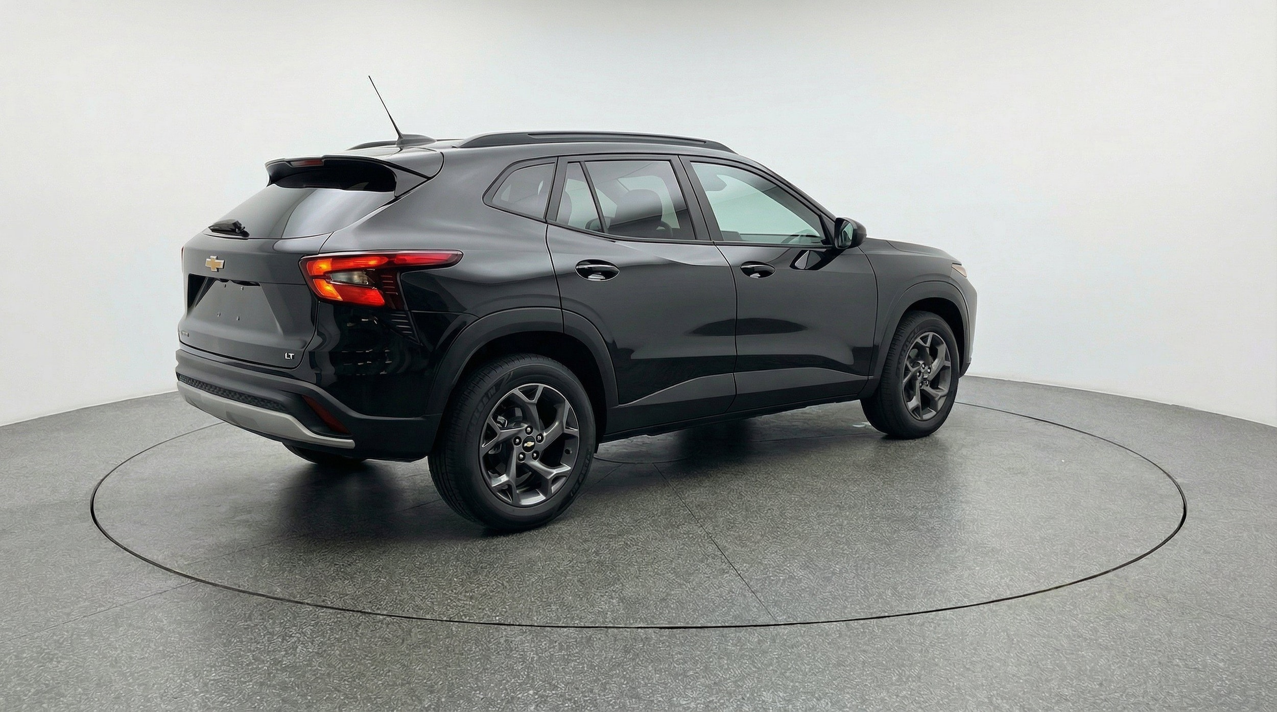 Thumbnail: 2025 Chevrolet Trax - 9