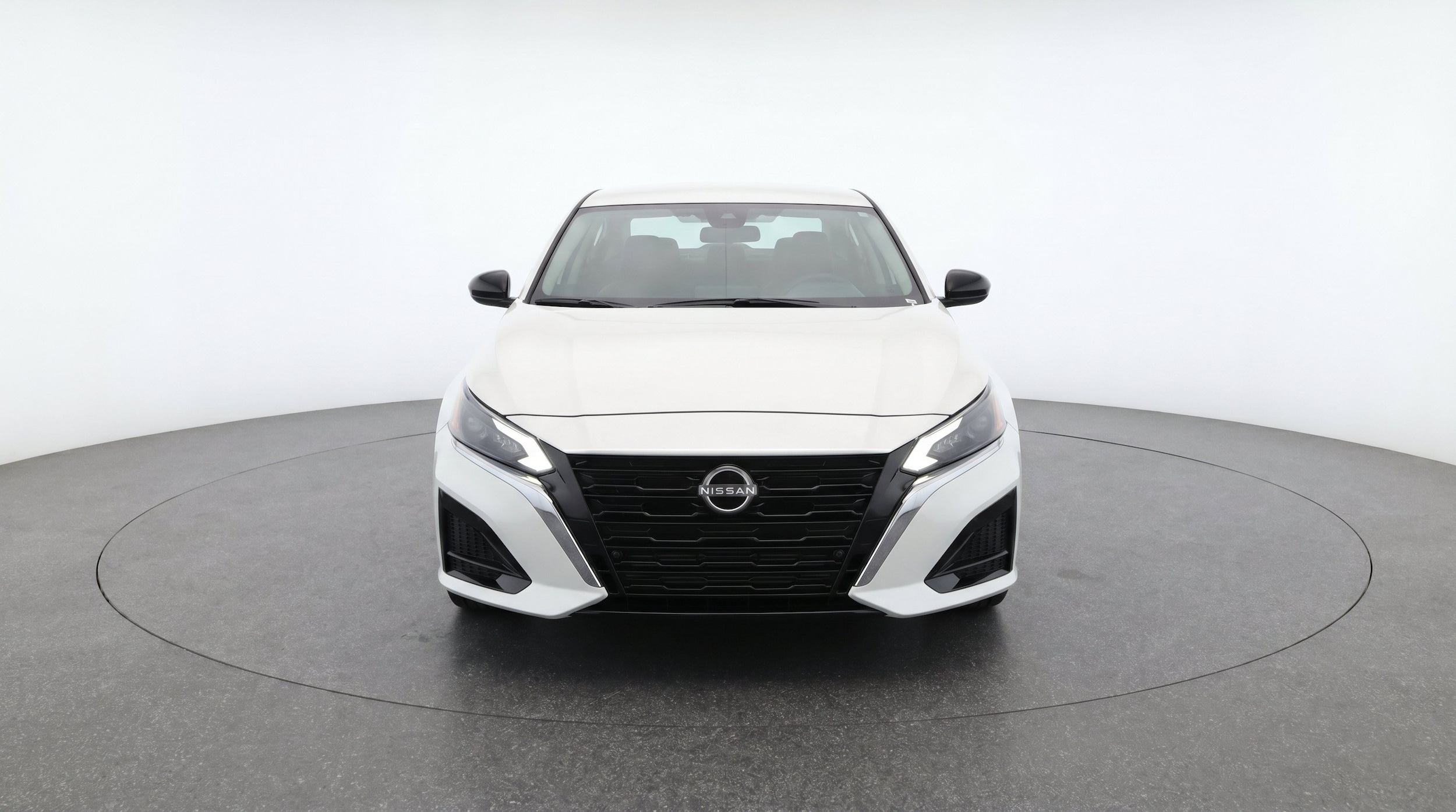 Thumbnail: 2025 Nissan Altima - 2