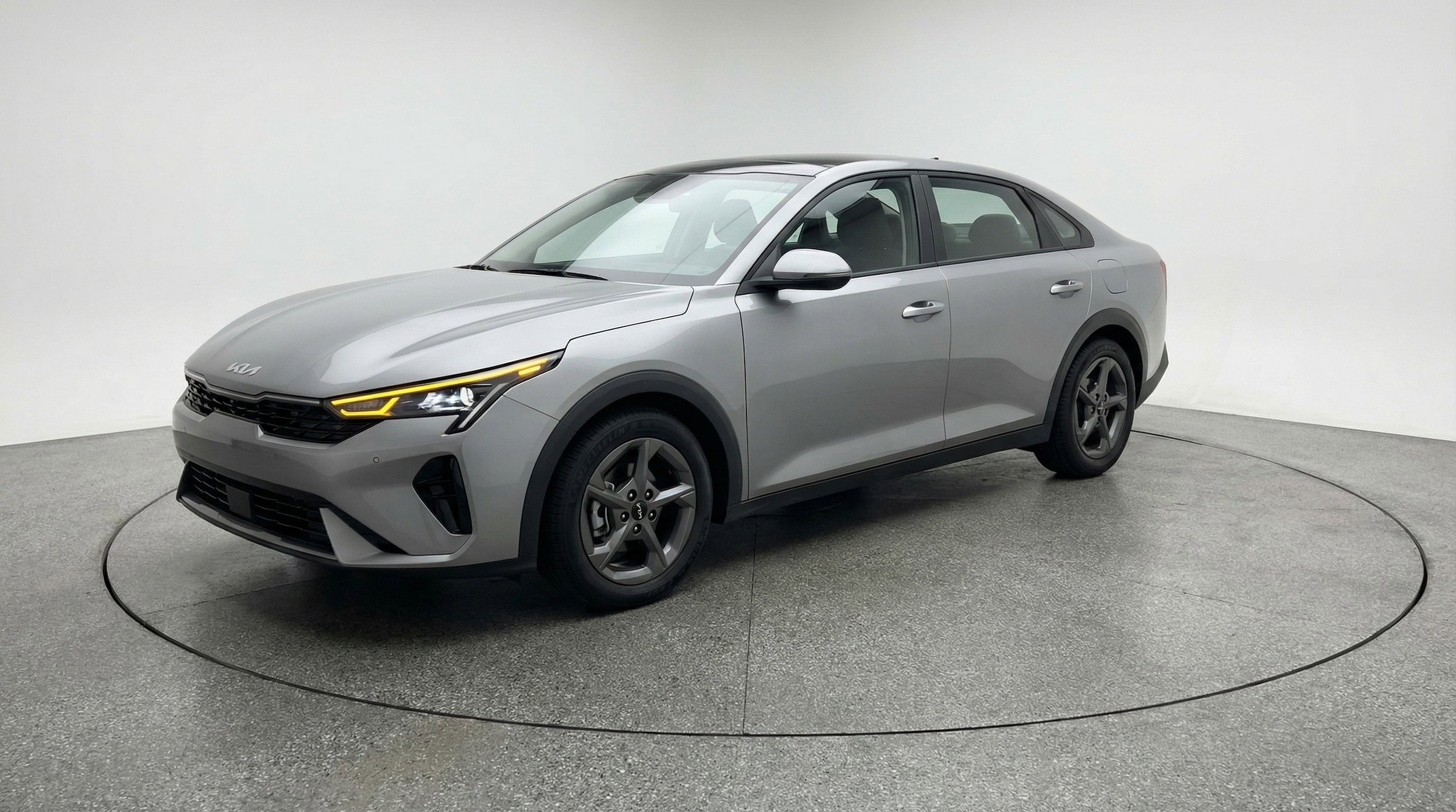 Thumbnail: 2025 Kia K4 - 3