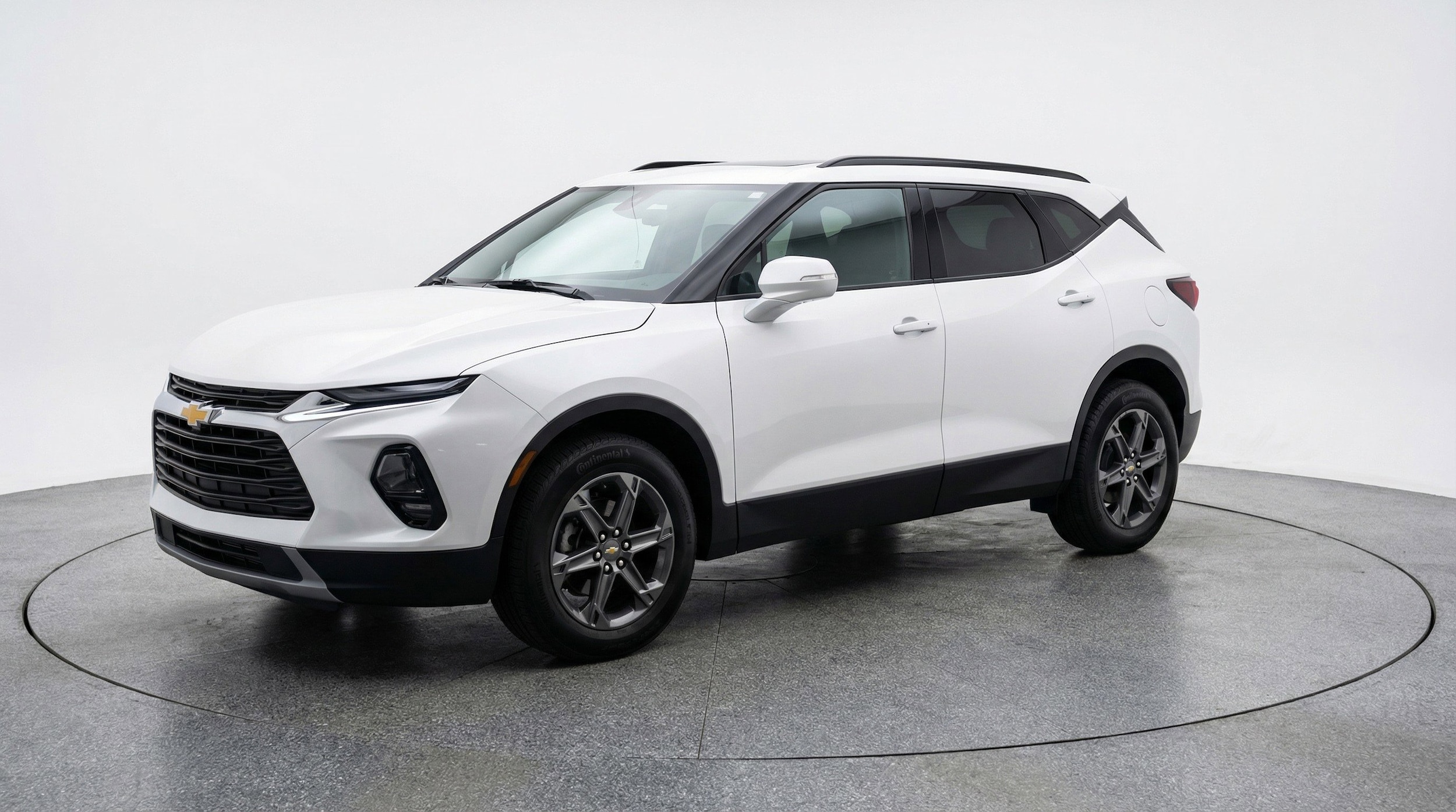 Thumbnail: 2025 Chevrolet Blazer - 3