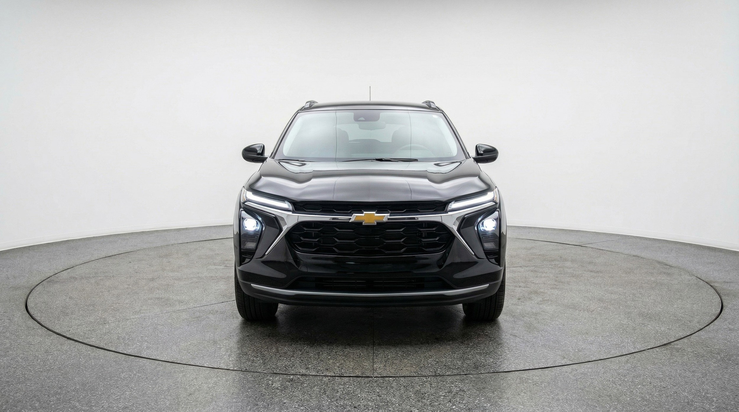 Thumbnail: 2025 Chevrolet Trax - 2