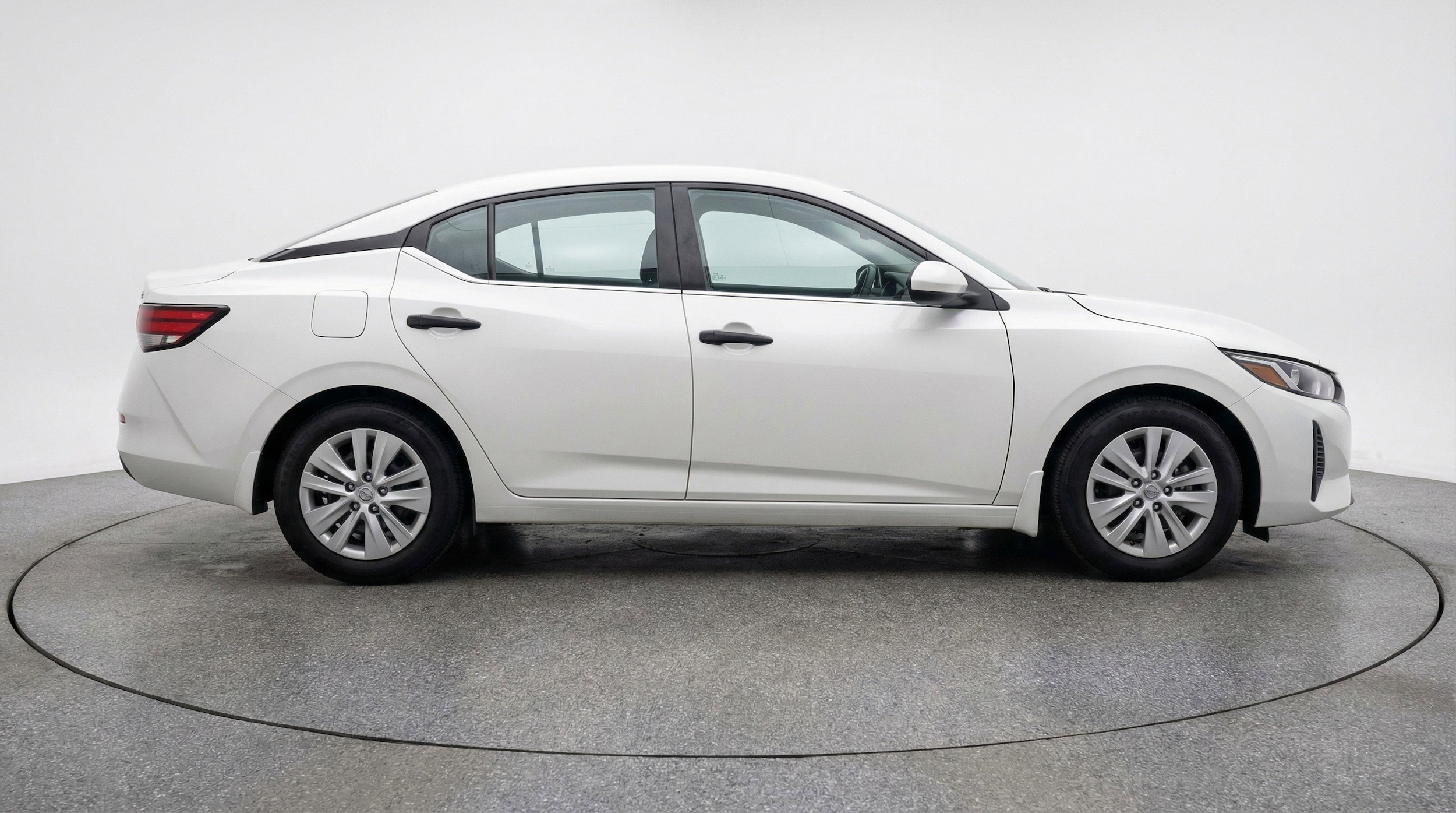 Thumbnail: 2025 Nissan Sentra - 11