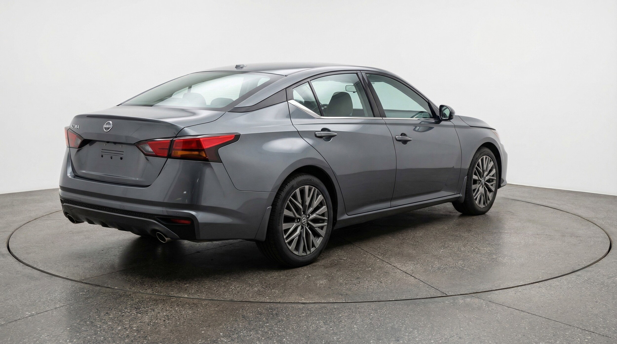 Thumbnail: 2025 Nissan Altima - 9