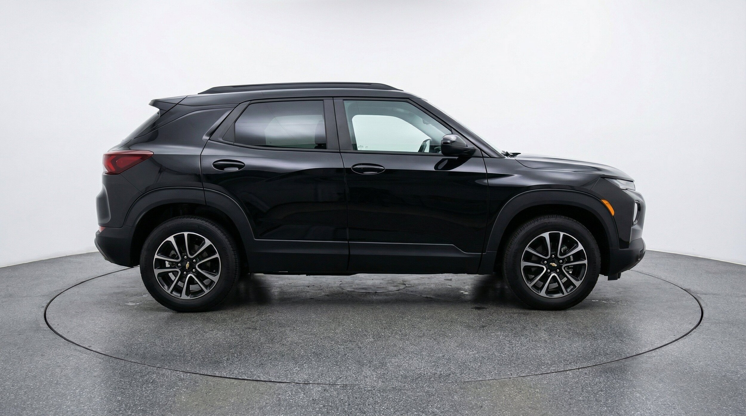 Thumbnail: 2025 Chevrolet TrailBlazer - 11