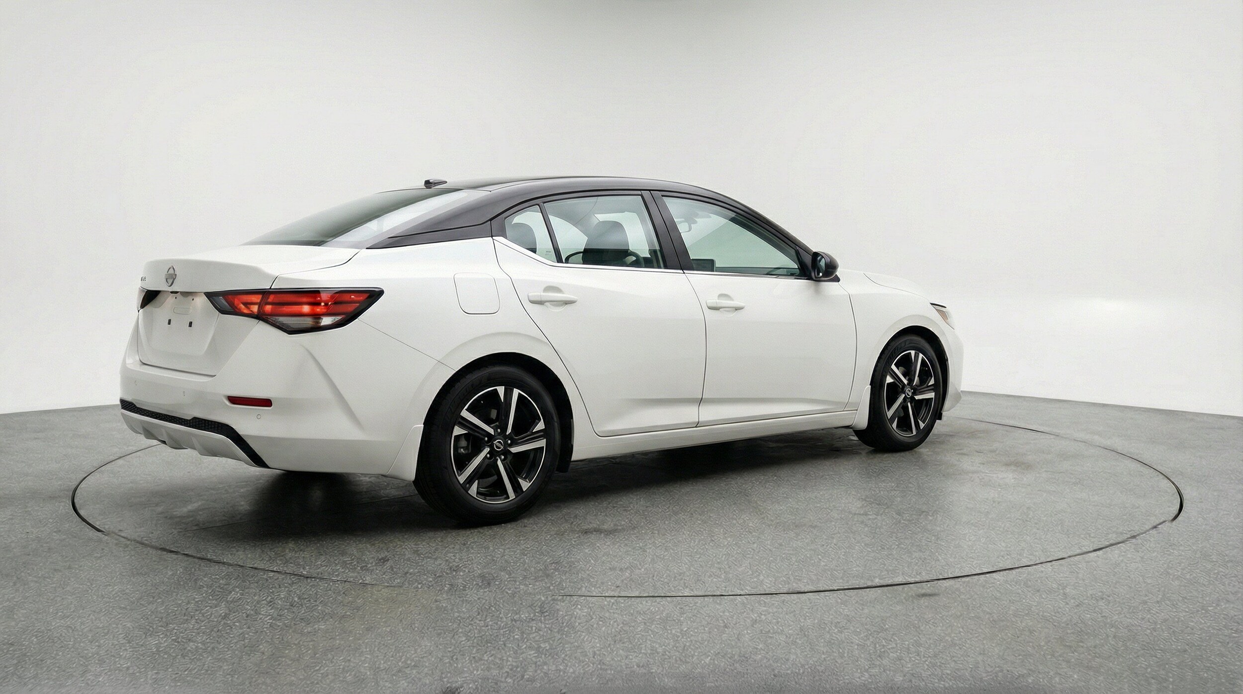 Thumbnail: 2025 Nissan Sentra - 9