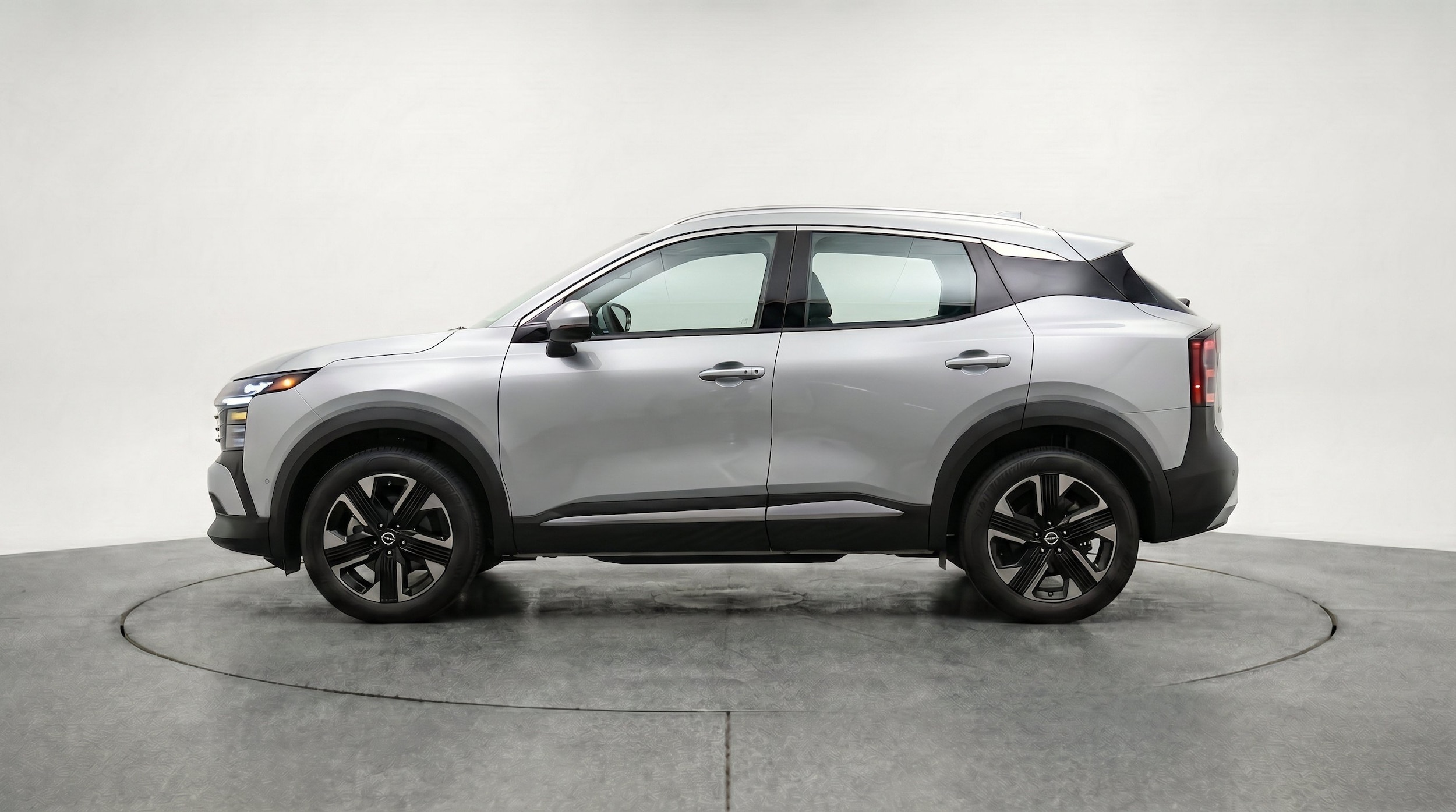 Thumbnail: 2026 Nissan Kicks - 5