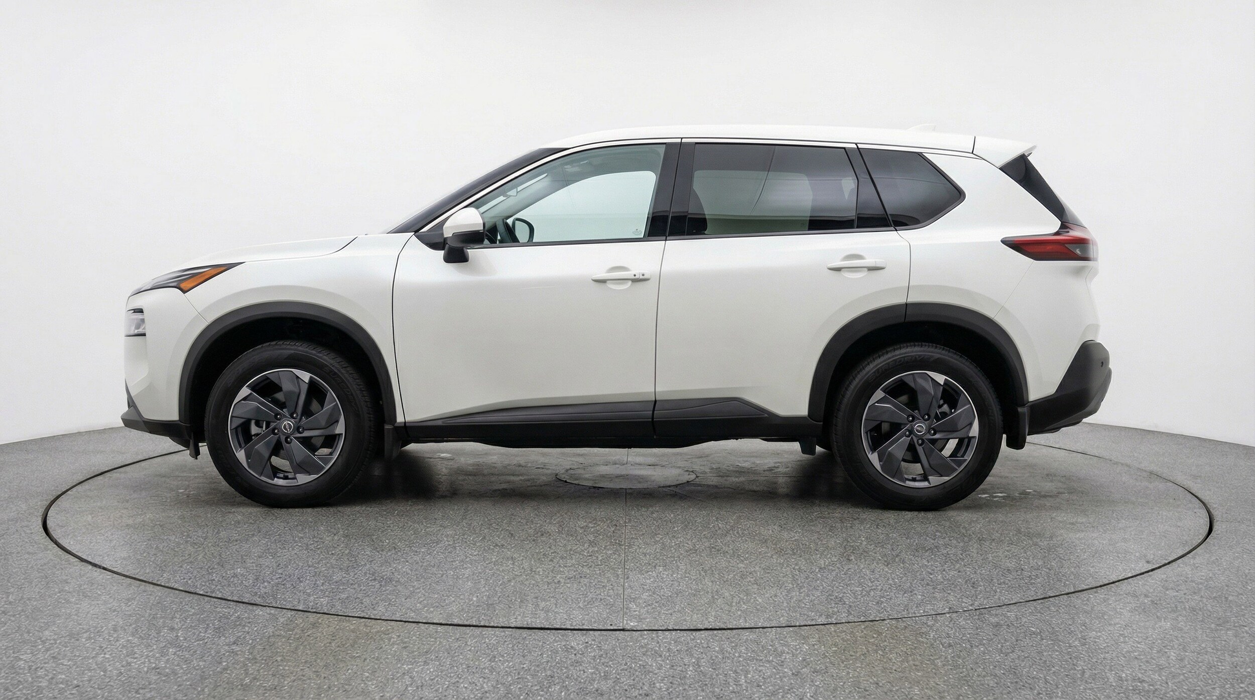 Thumbnail: 2025 Nissan Rogue - 5
