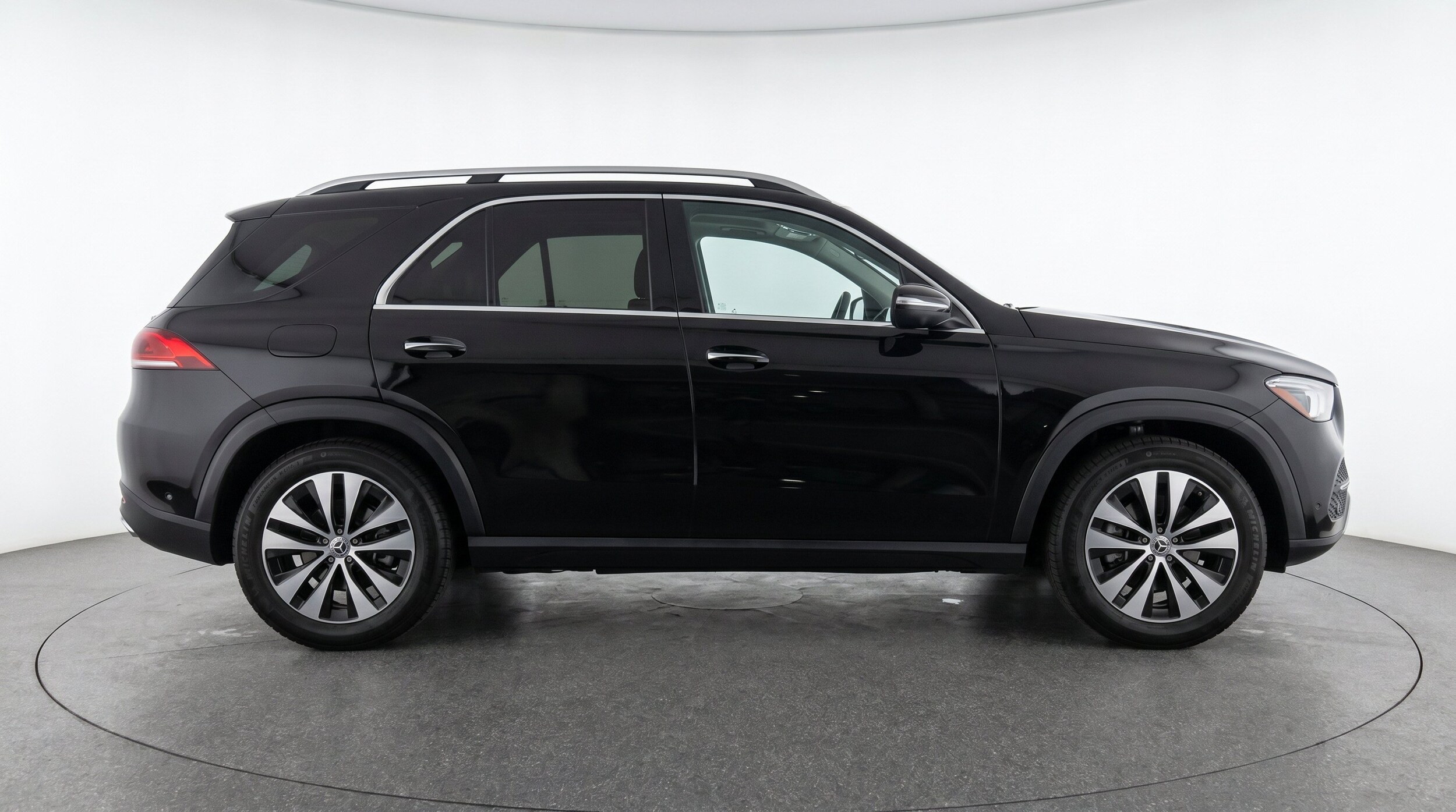 Thumbnail: 2026 Mercedes-Benz GLE - 11