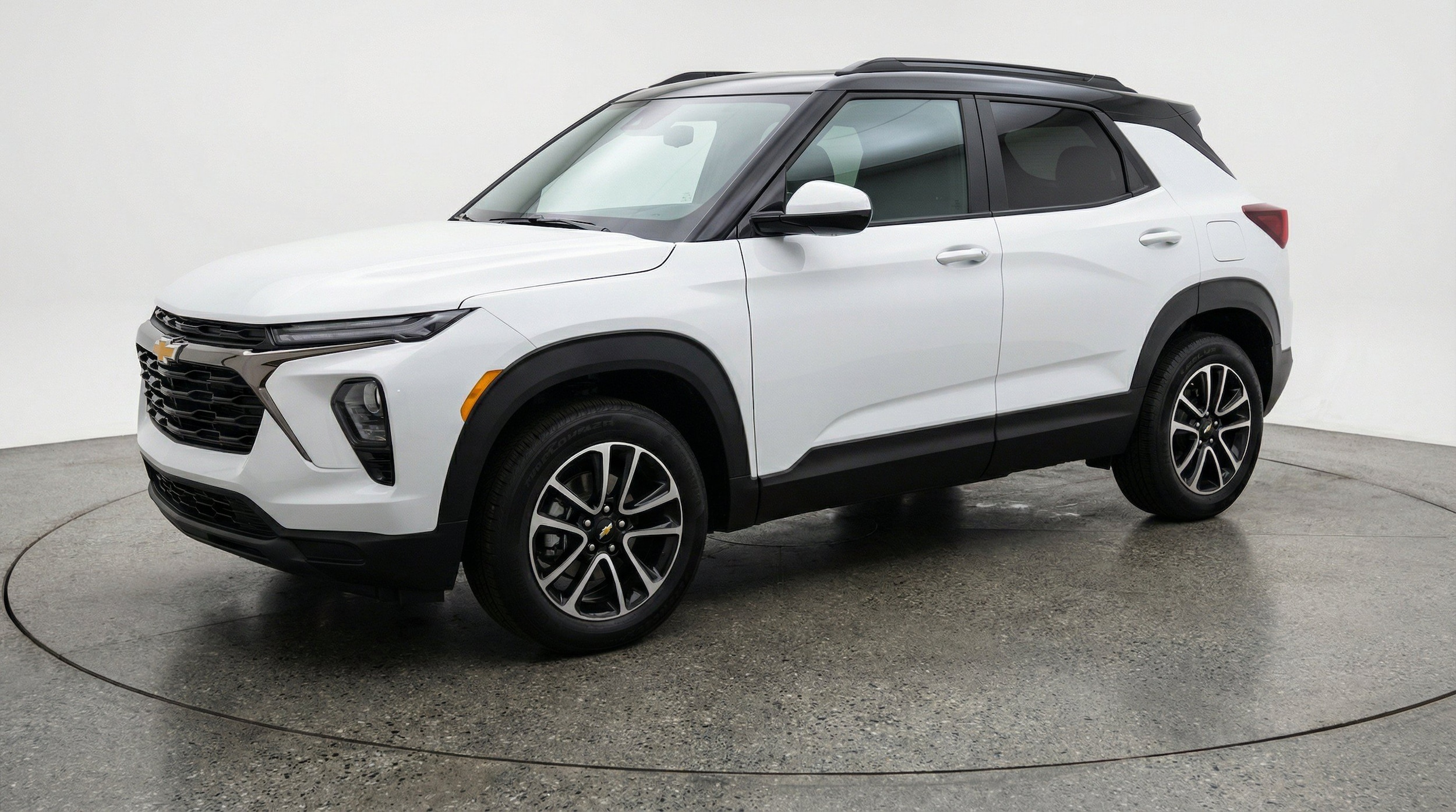 Thumbnail: 2025 Chevrolet TrailBlazer - 3