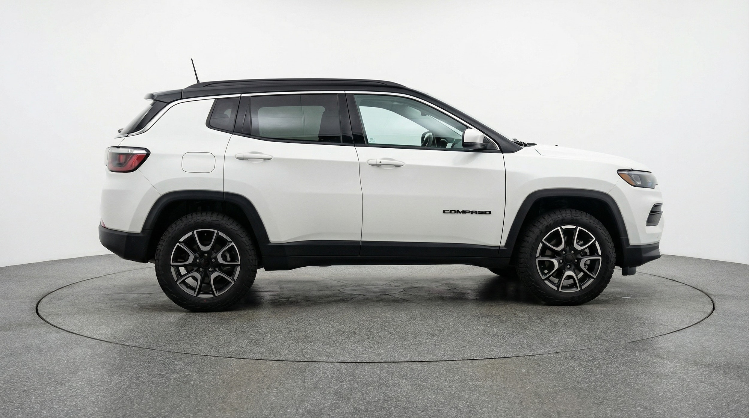 Thumbnail: 2025 Jeep Compass - 8