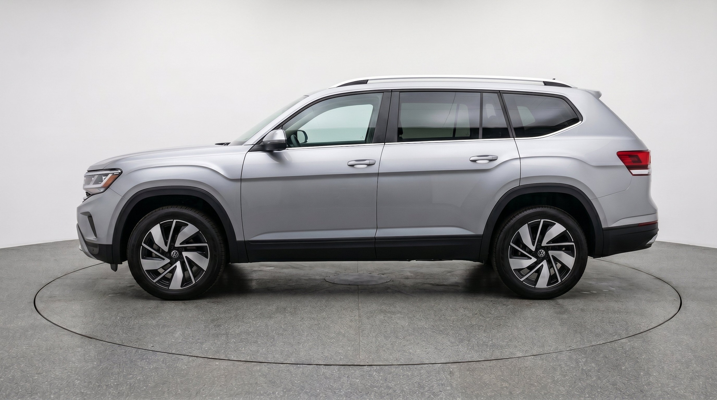 Thumbnail: 2026 Volkswagen Atlas - 5