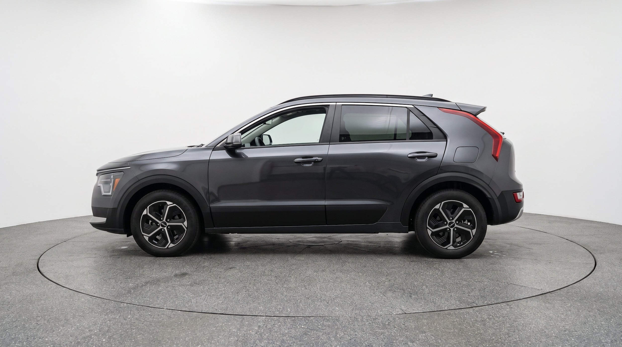 Thumbnail: 2026 Kia Niro - 5