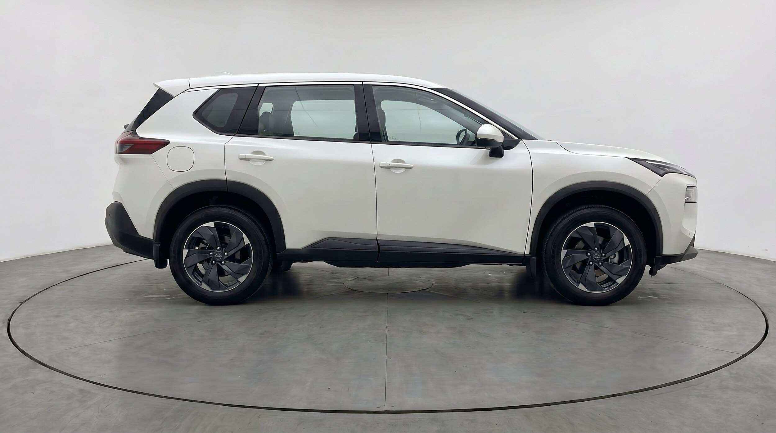 Thumbnail: 2025 Nissan Rogue - 11