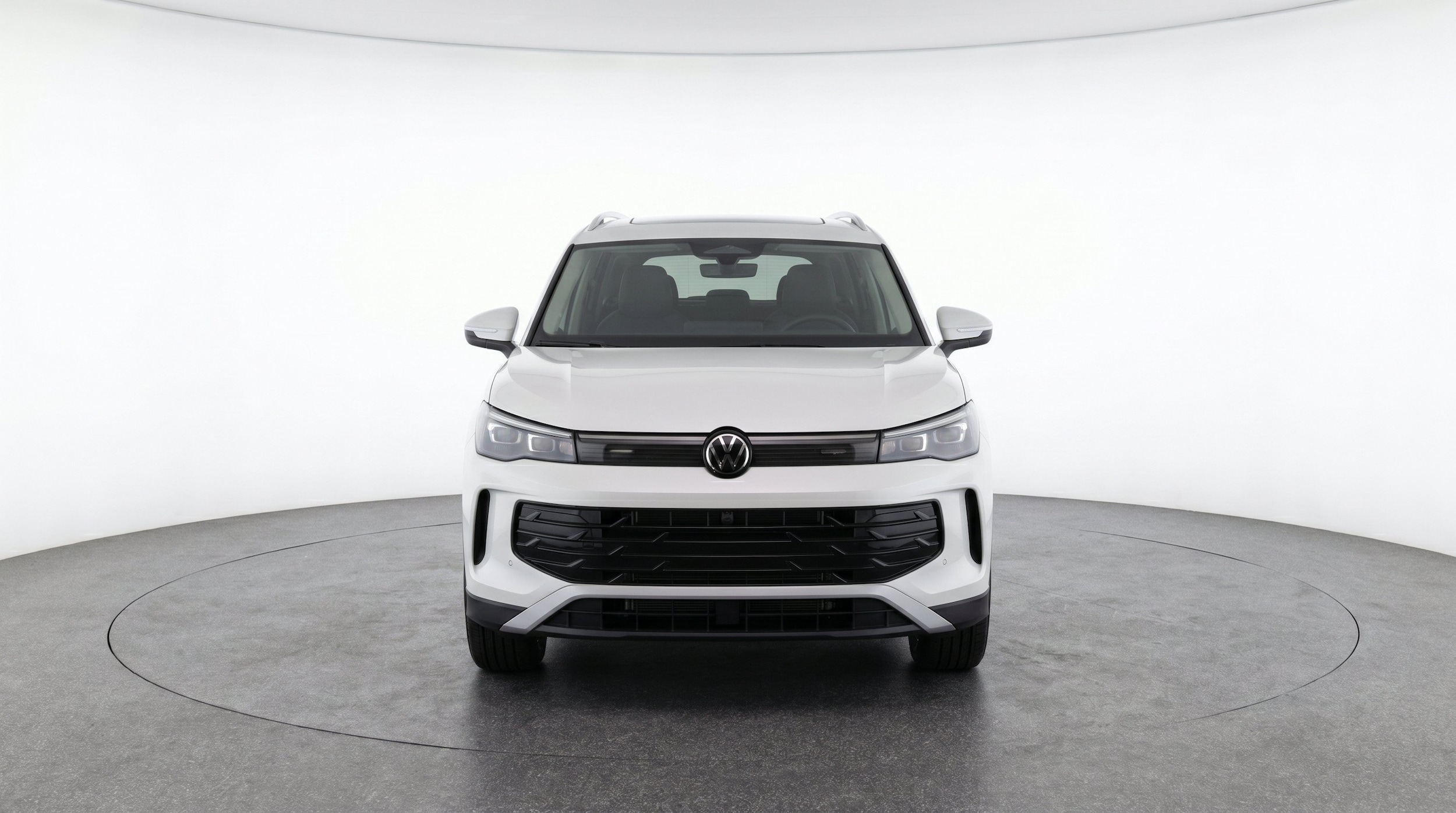 Thumbnail: 2026 Volkswagen Tiguan - 2