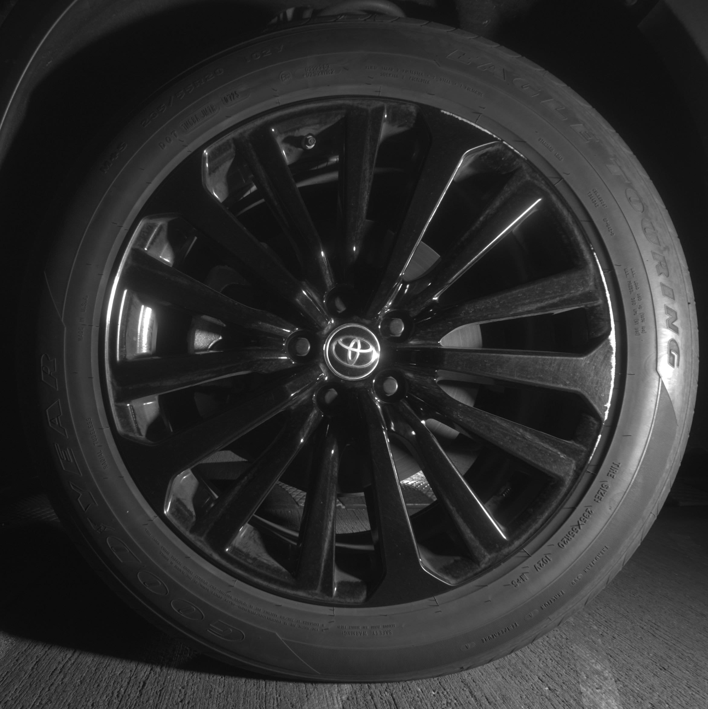 Thumbnail: 2025 Toyota Highlander - 12