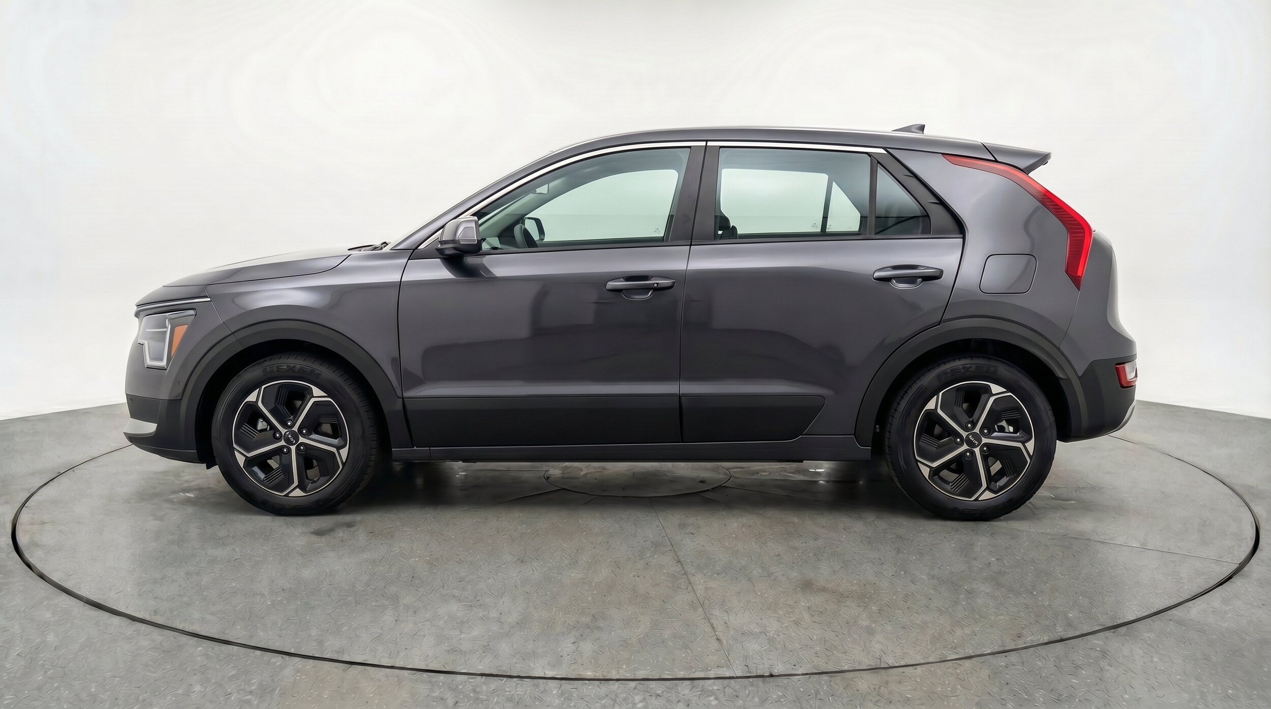 Thumbnail: 2026 Kia Niro - 5
