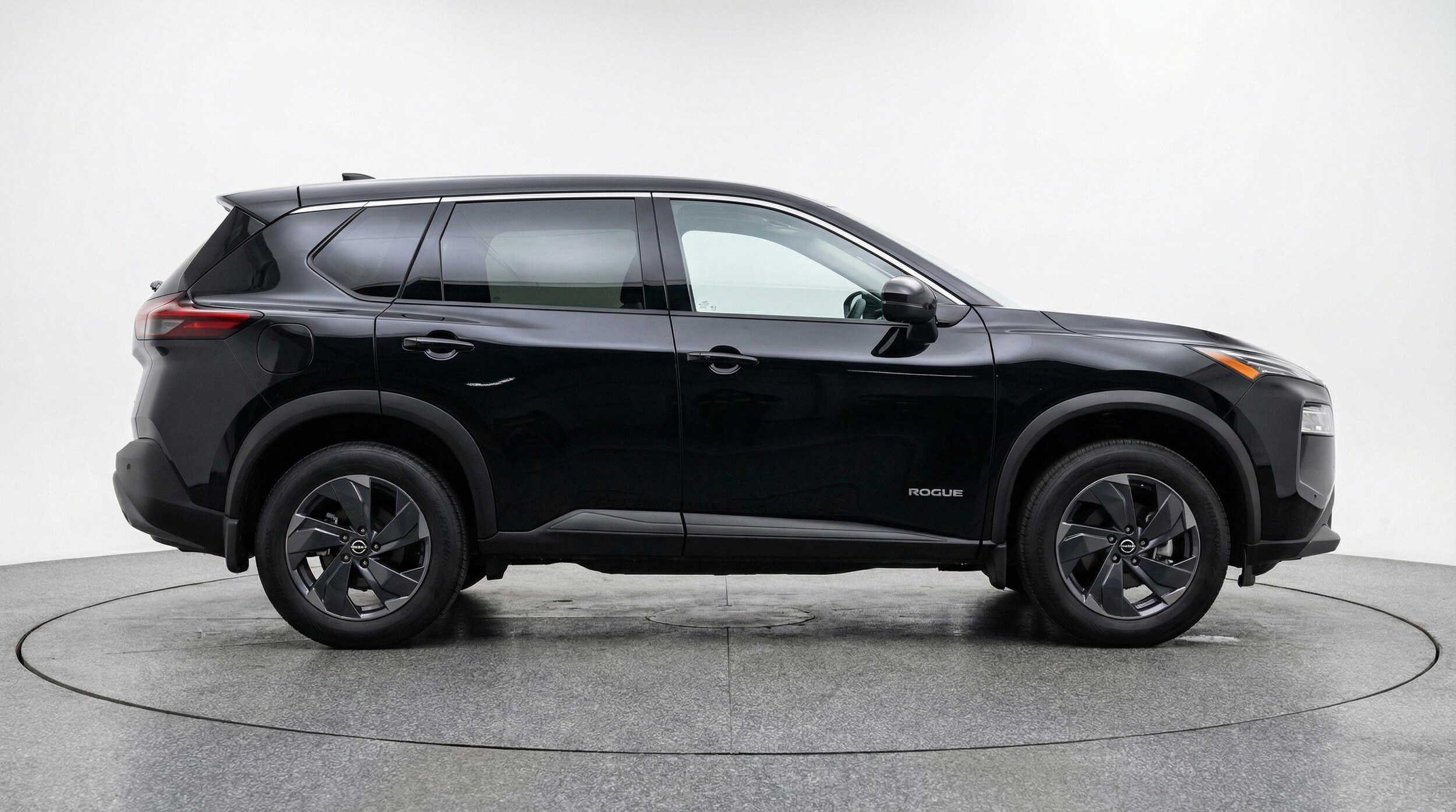Thumbnail: 2025 Nissan Rogue - 11