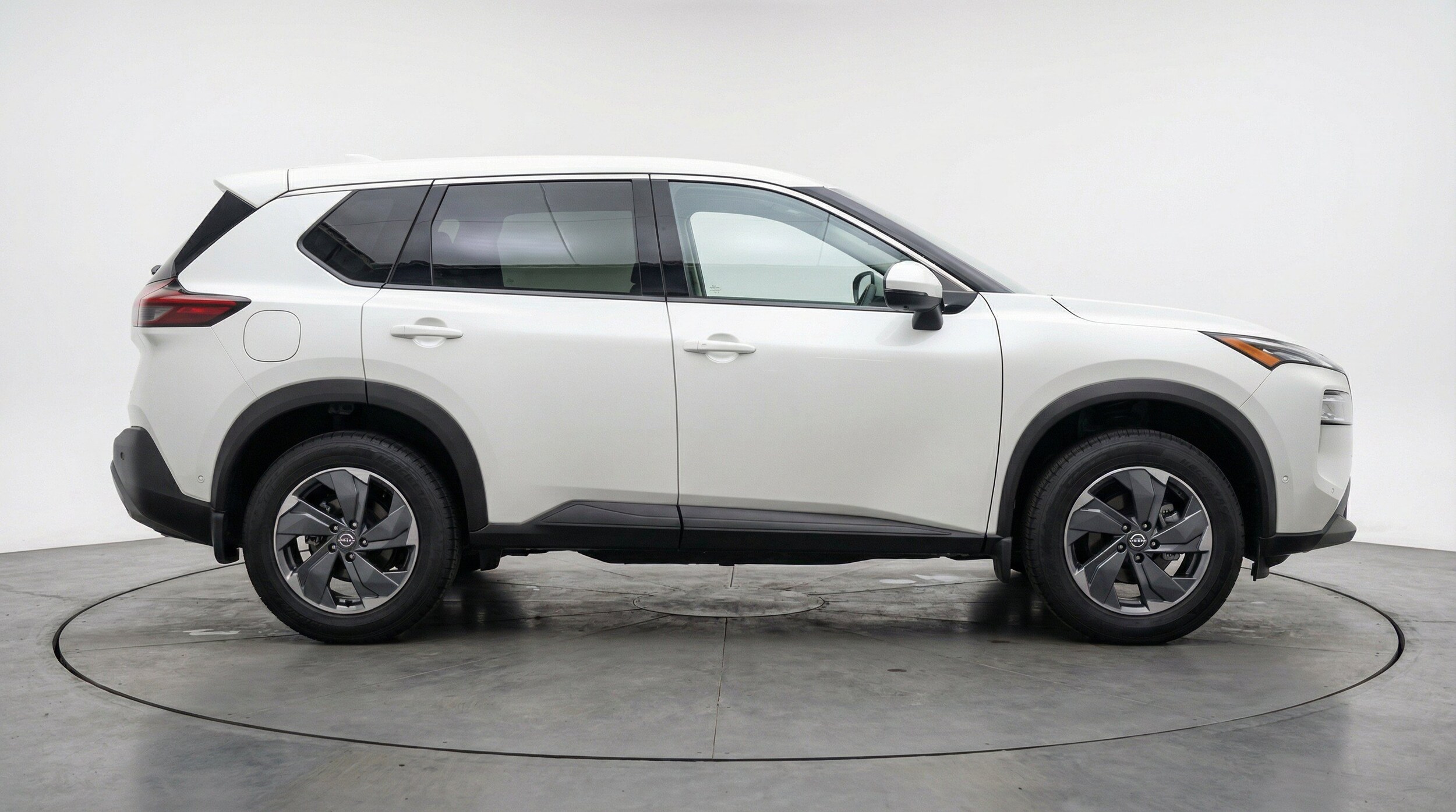 Thumbnail: 2025 Nissan Rogue - 11