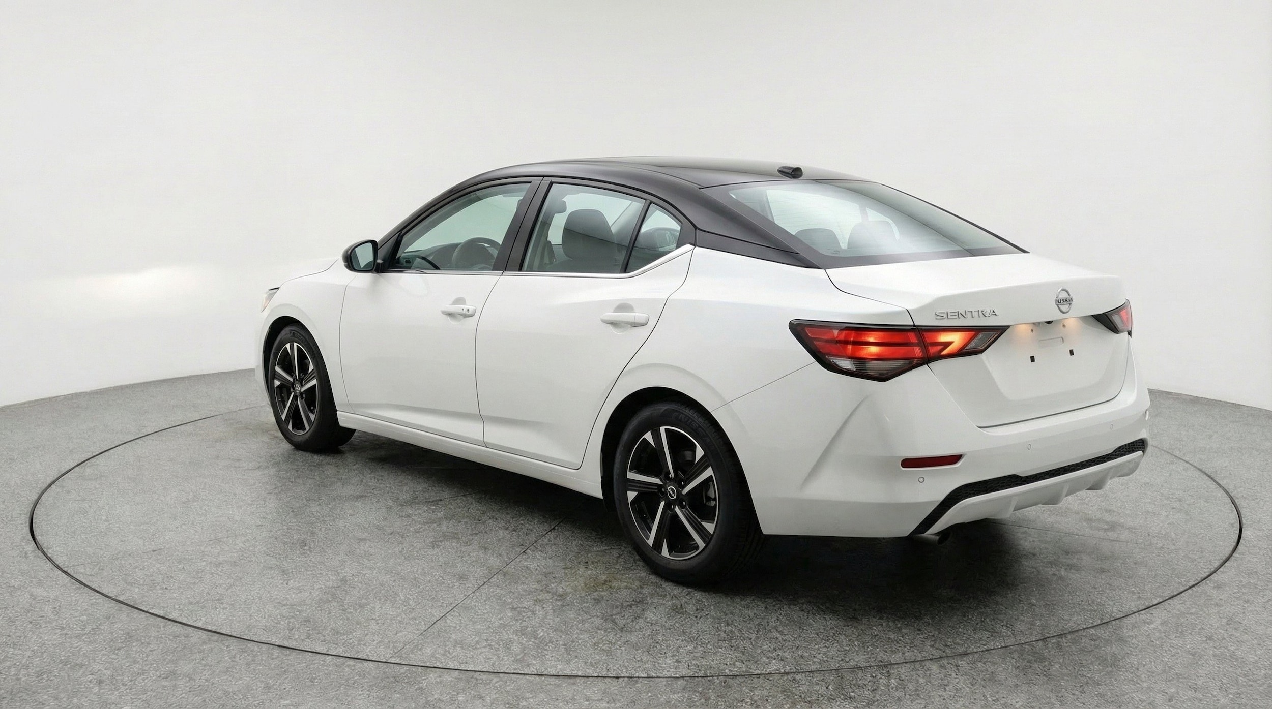 Thumbnail: 2025 Nissan Sentra - 6