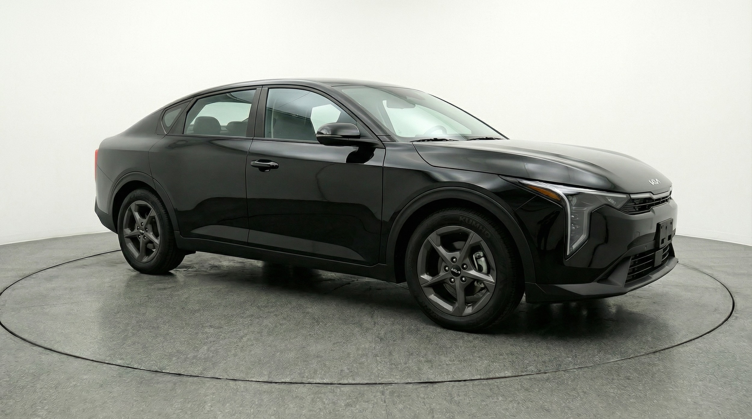 Thumbnail: 2025 Kia K4 - 1