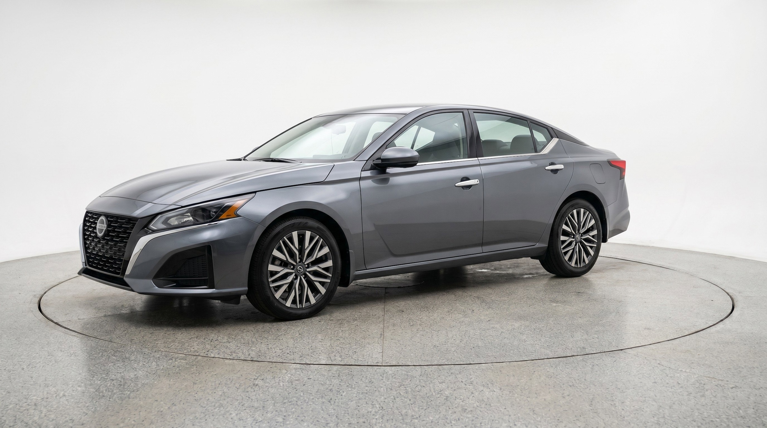 Thumbnail: 2025 Nissan Altima - 3