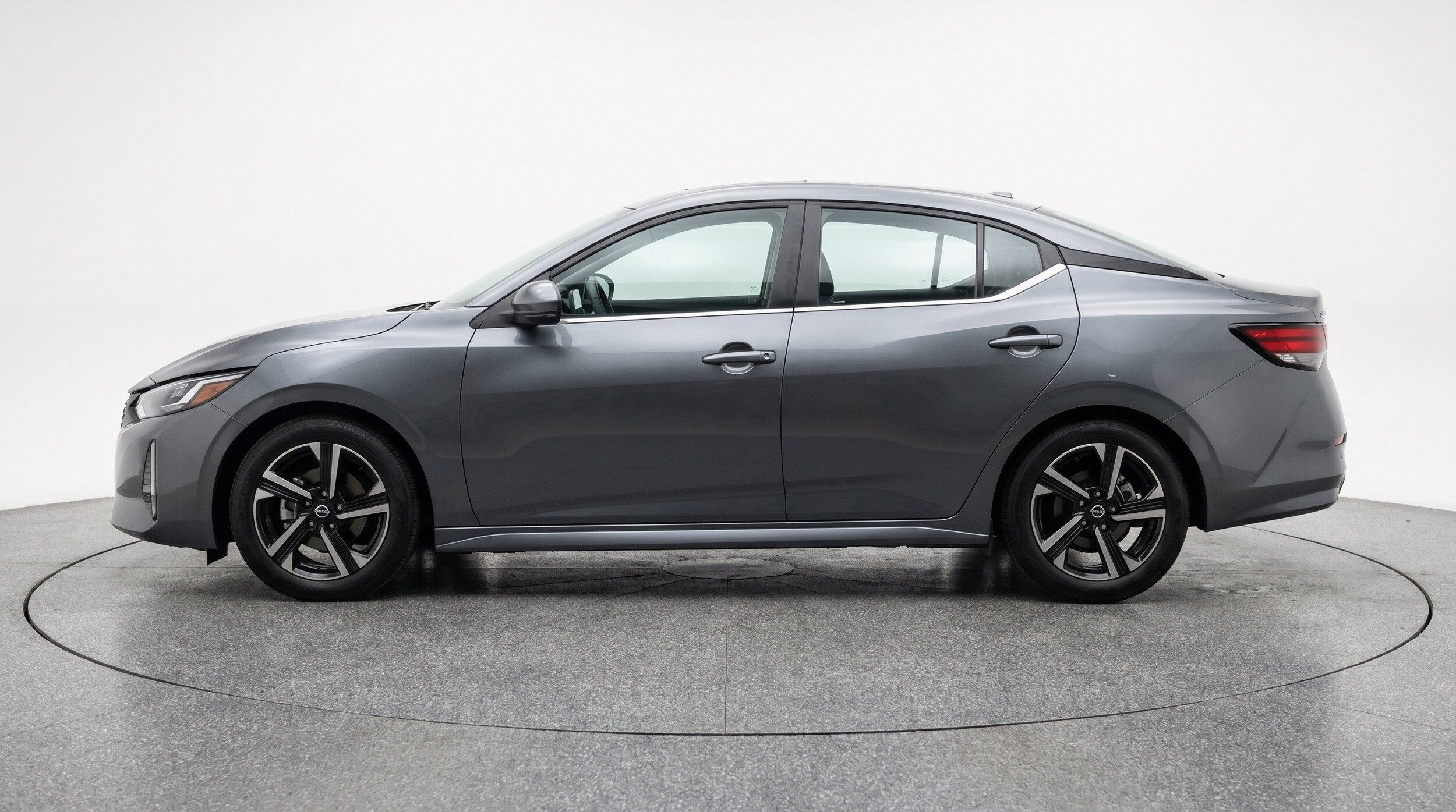Thumbnail: 2025 Nissan Sentra - 5