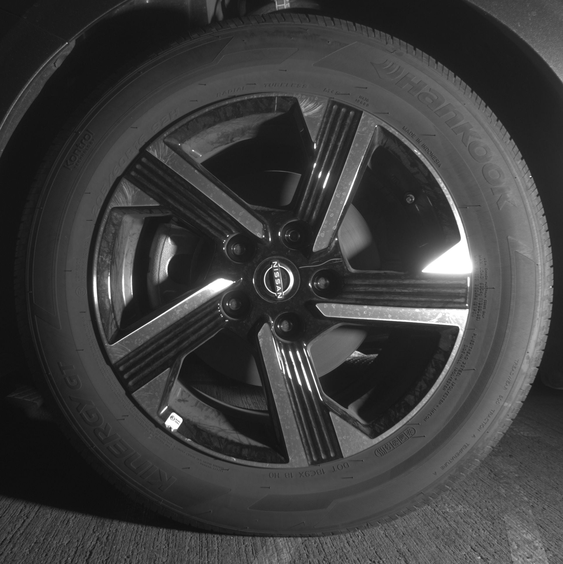 Thumbnail: 2025 Nissan Sentra - 9