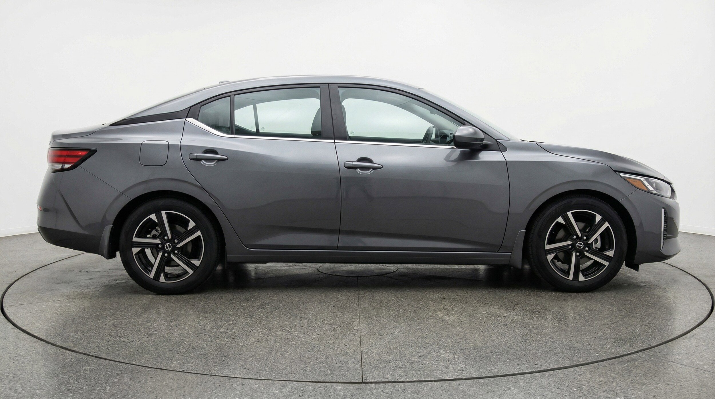 Thumbnail: 2025 Nissan Sentra - 11