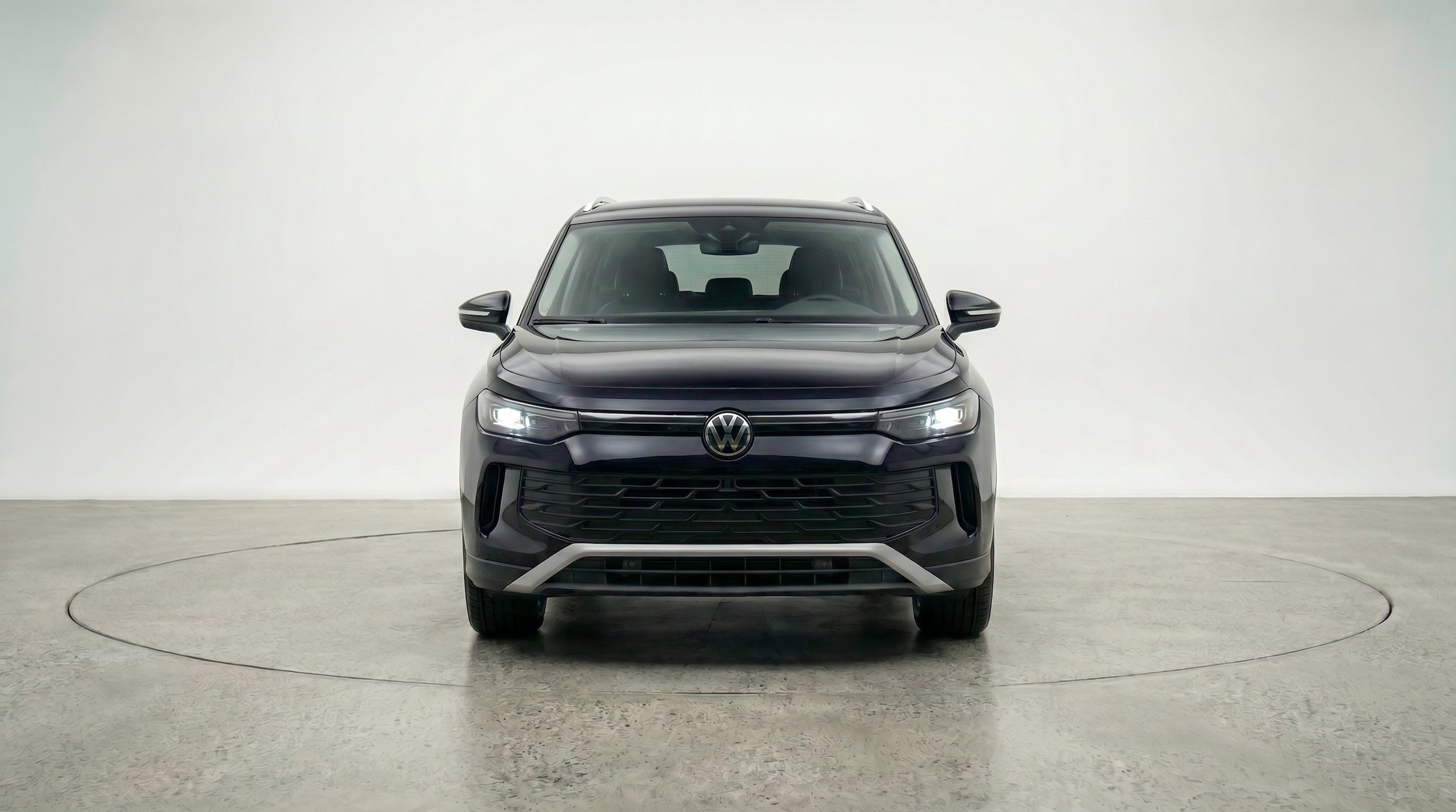 Thumbnail: 2026 Volkswagen Tiguan - 2