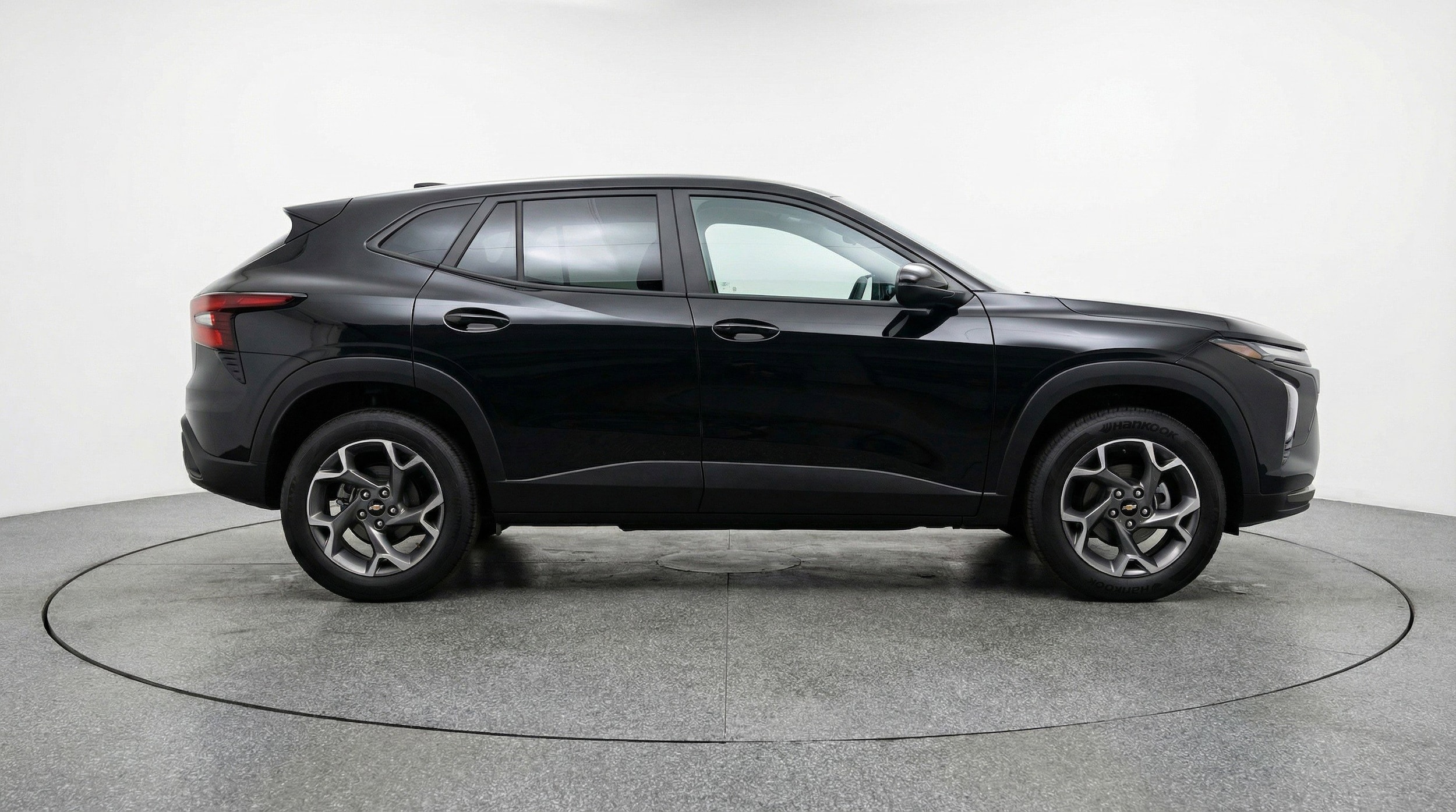 Thumbnail: 2025 Chevrolet Trax - 11