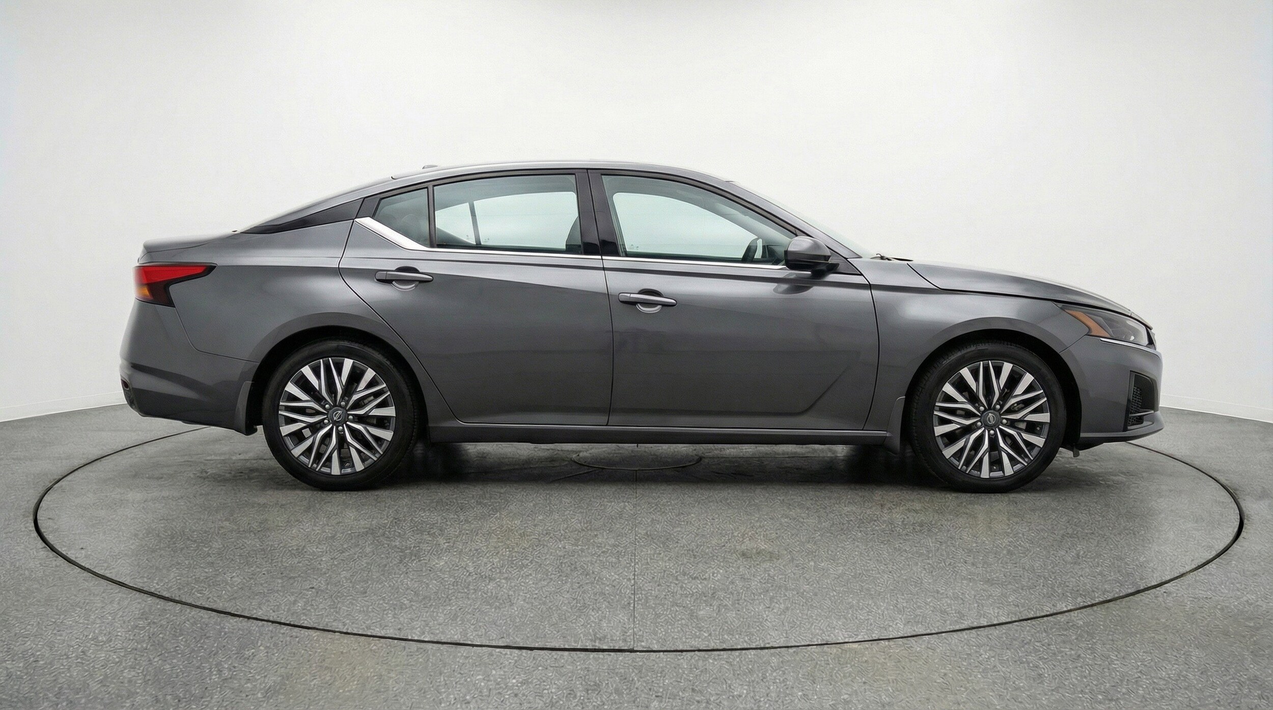 Thumbnail: 2025 Nissan Altima - 11