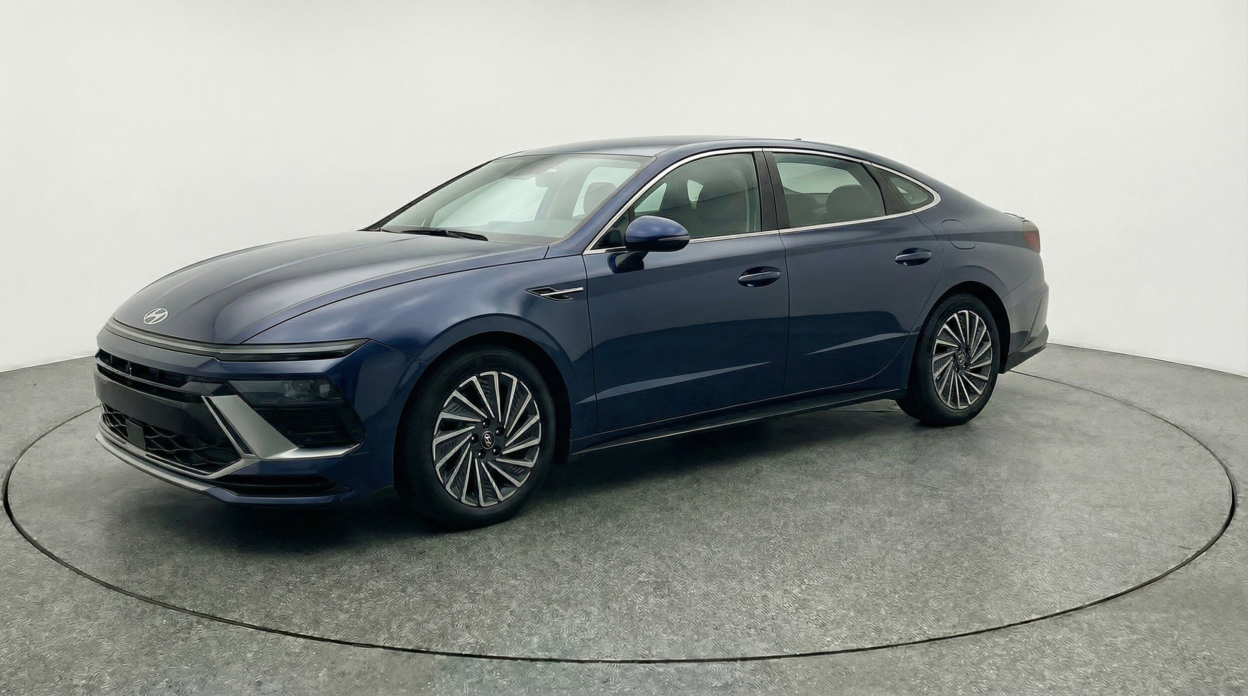 Thumbnail: 2025 Hyundai Sonata - 3