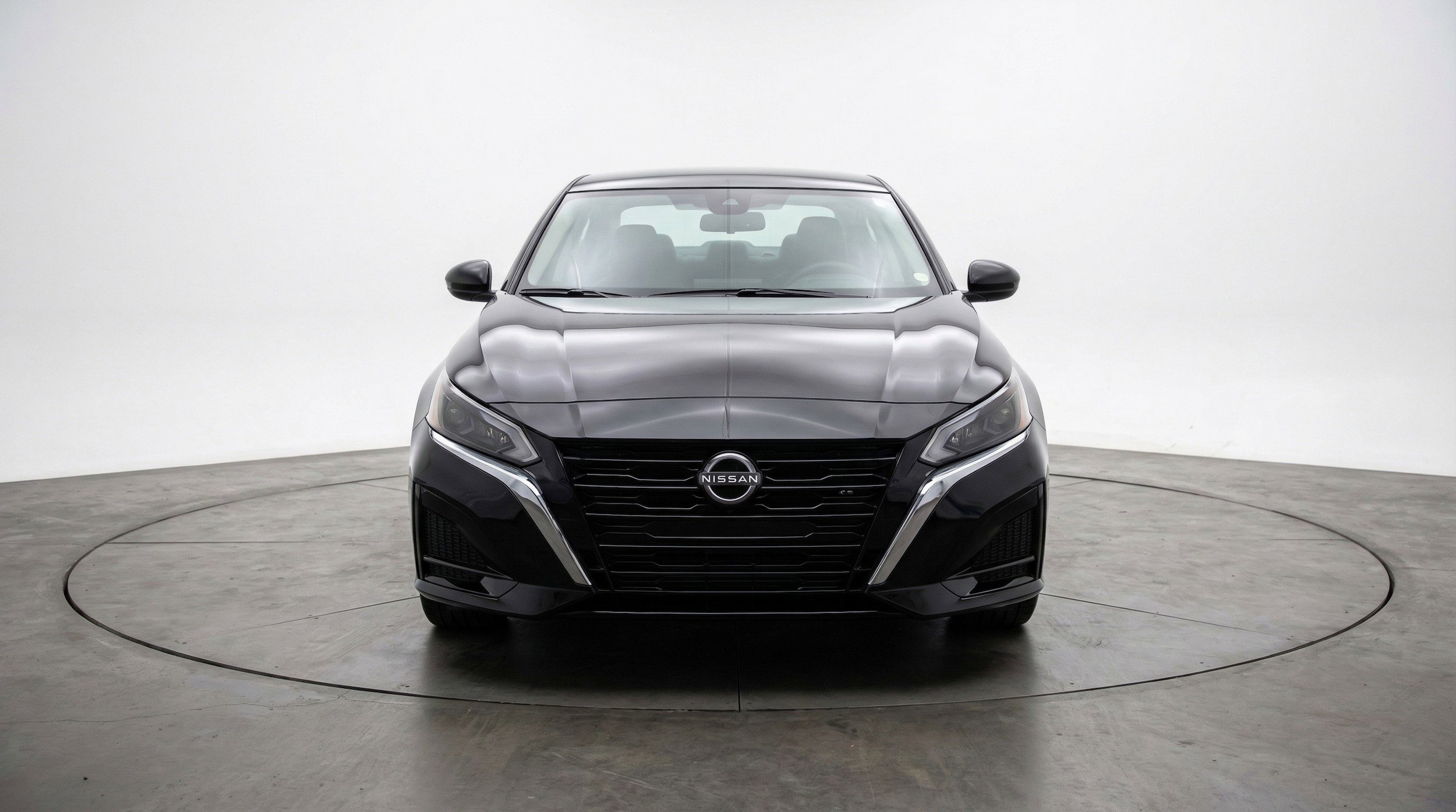 Thumbnail: 2025 Nissan Altima - 2