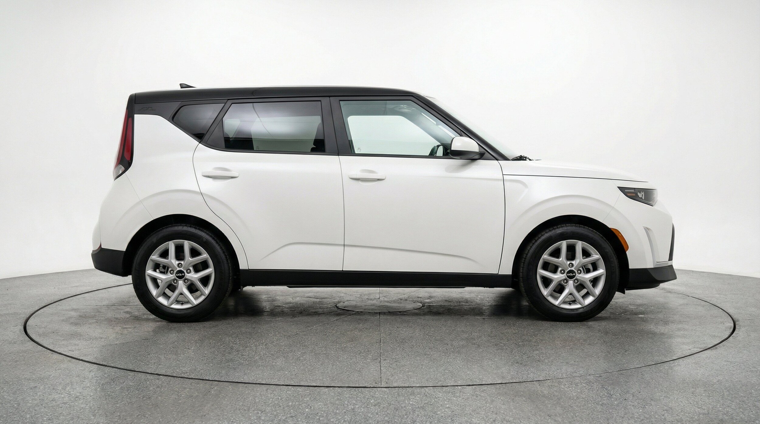 Thumbnail: 2025 Kia Soul - 11