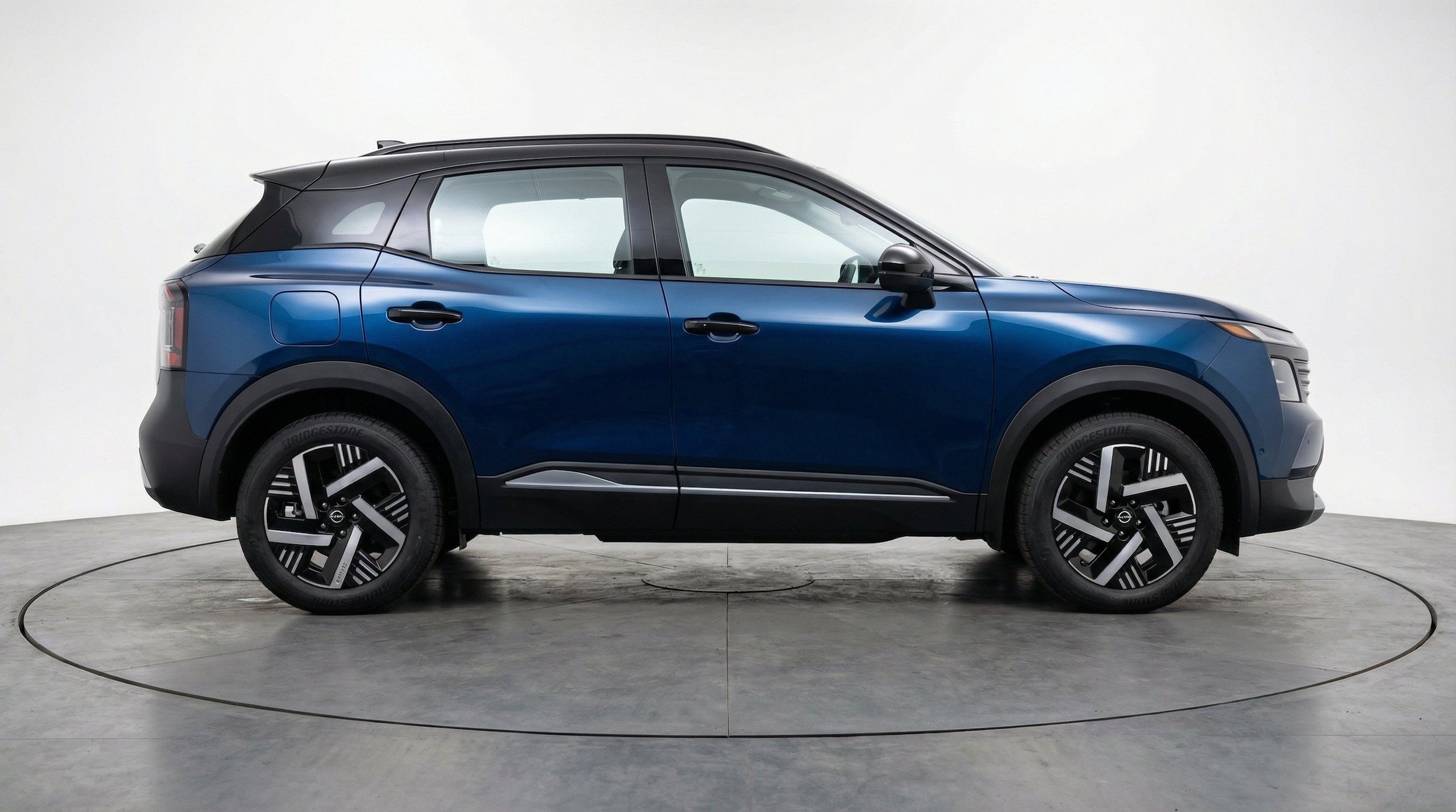 Thumbnail: 2026 Nissan Kicks - 11