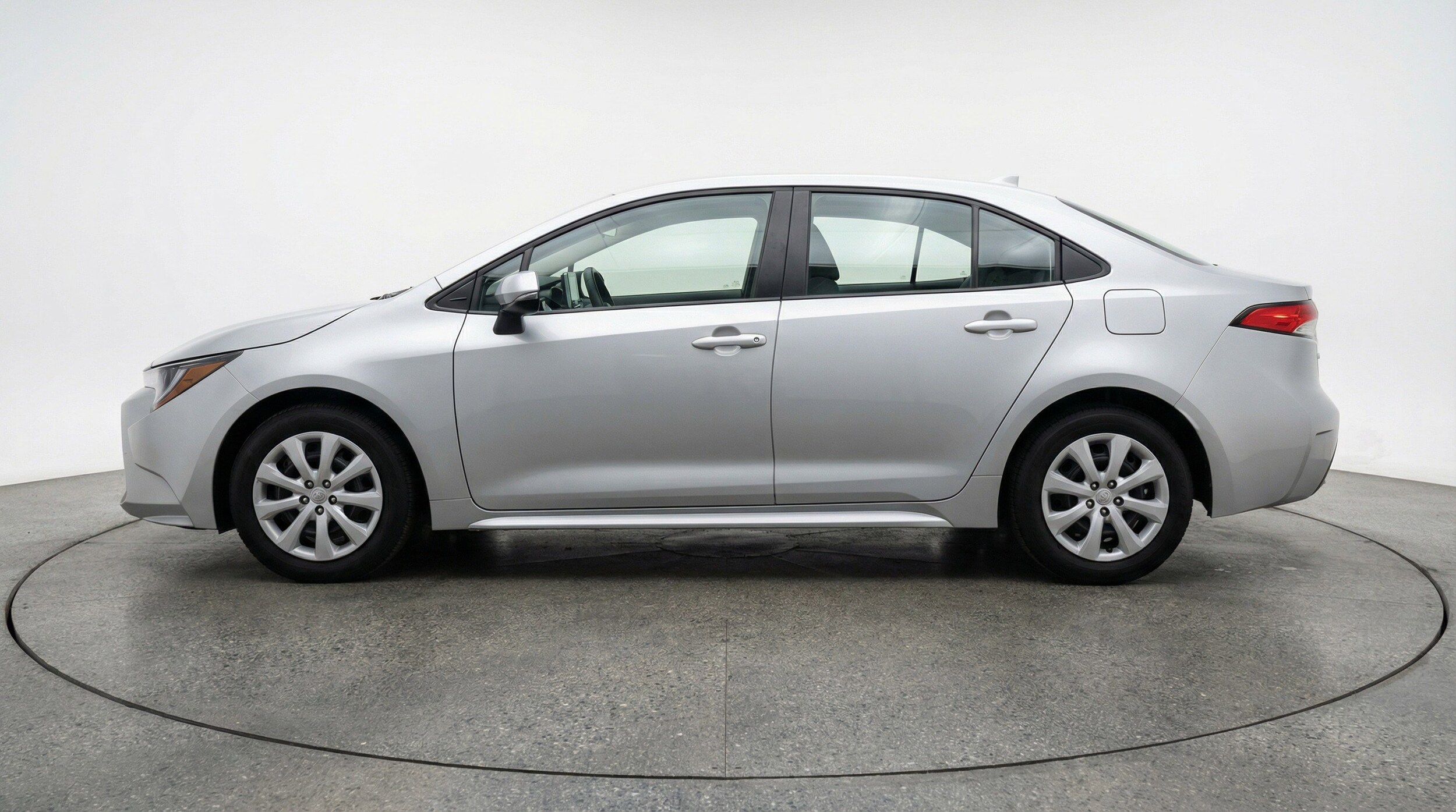 Thumbnail: 2025 Toyota Corolla - 5