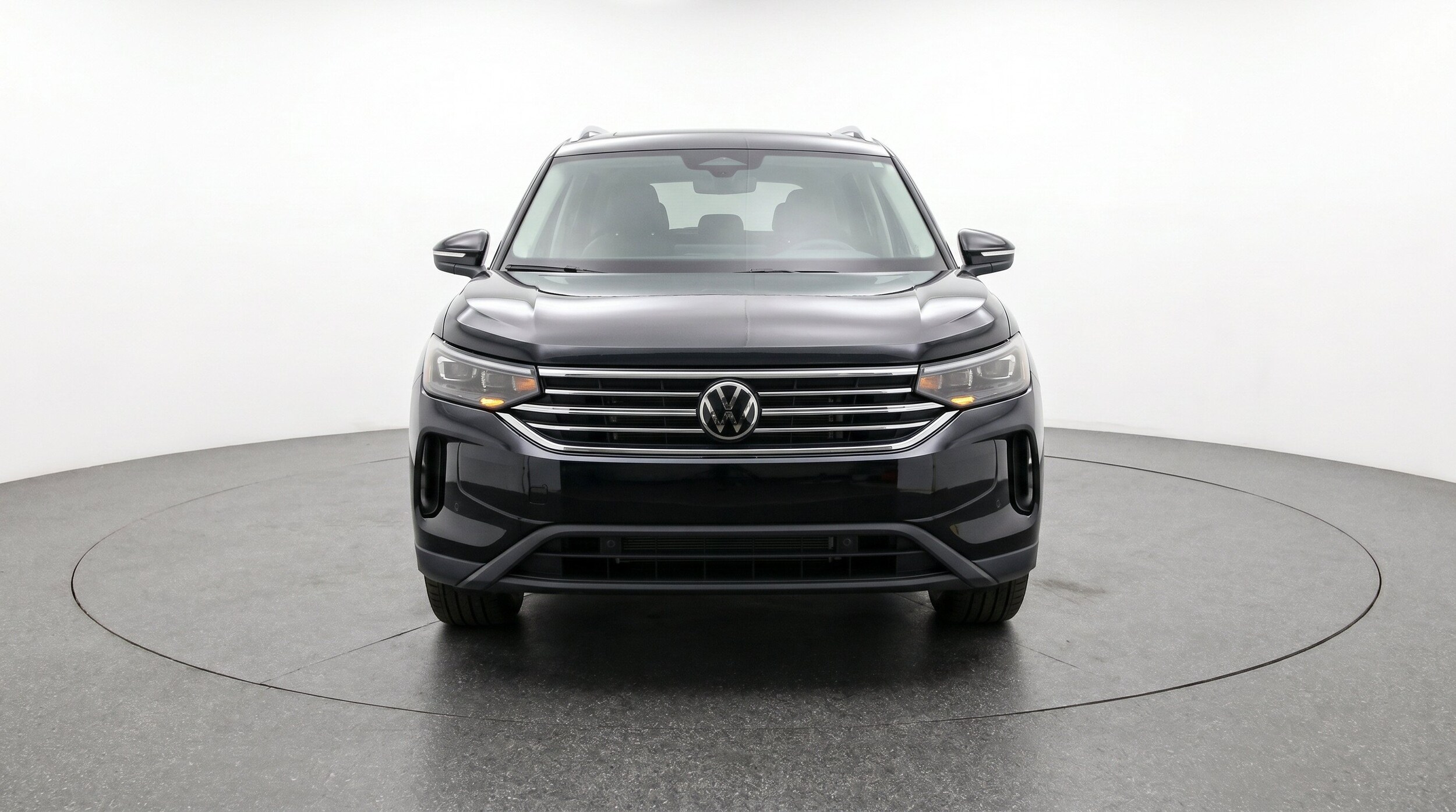 Thumbnail: 2026 Volkswagen Tiguan - 2