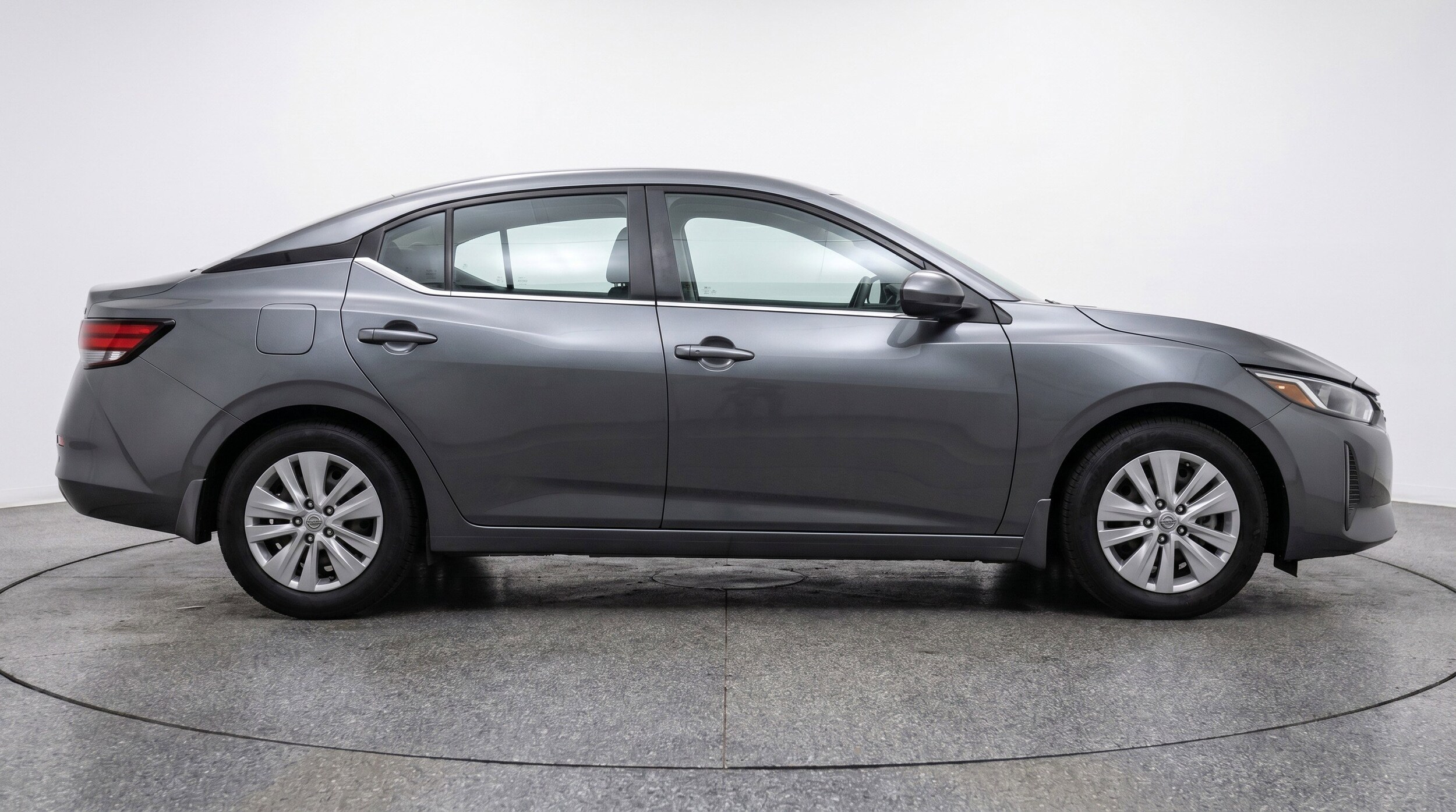 Thumbnail: 2025 Nissan Sentra - 11