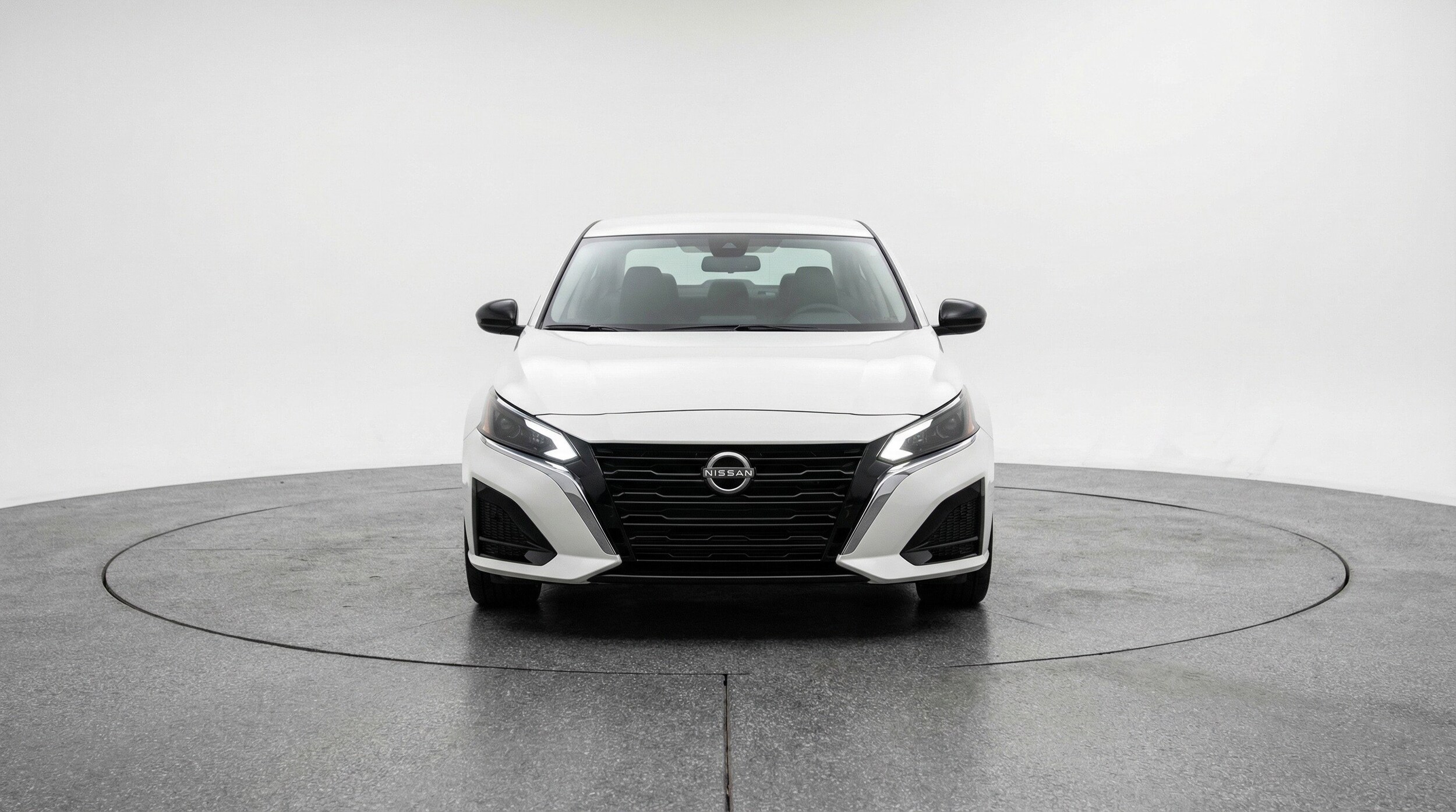 Thumbnail: 2025 Nissan Altima - 2