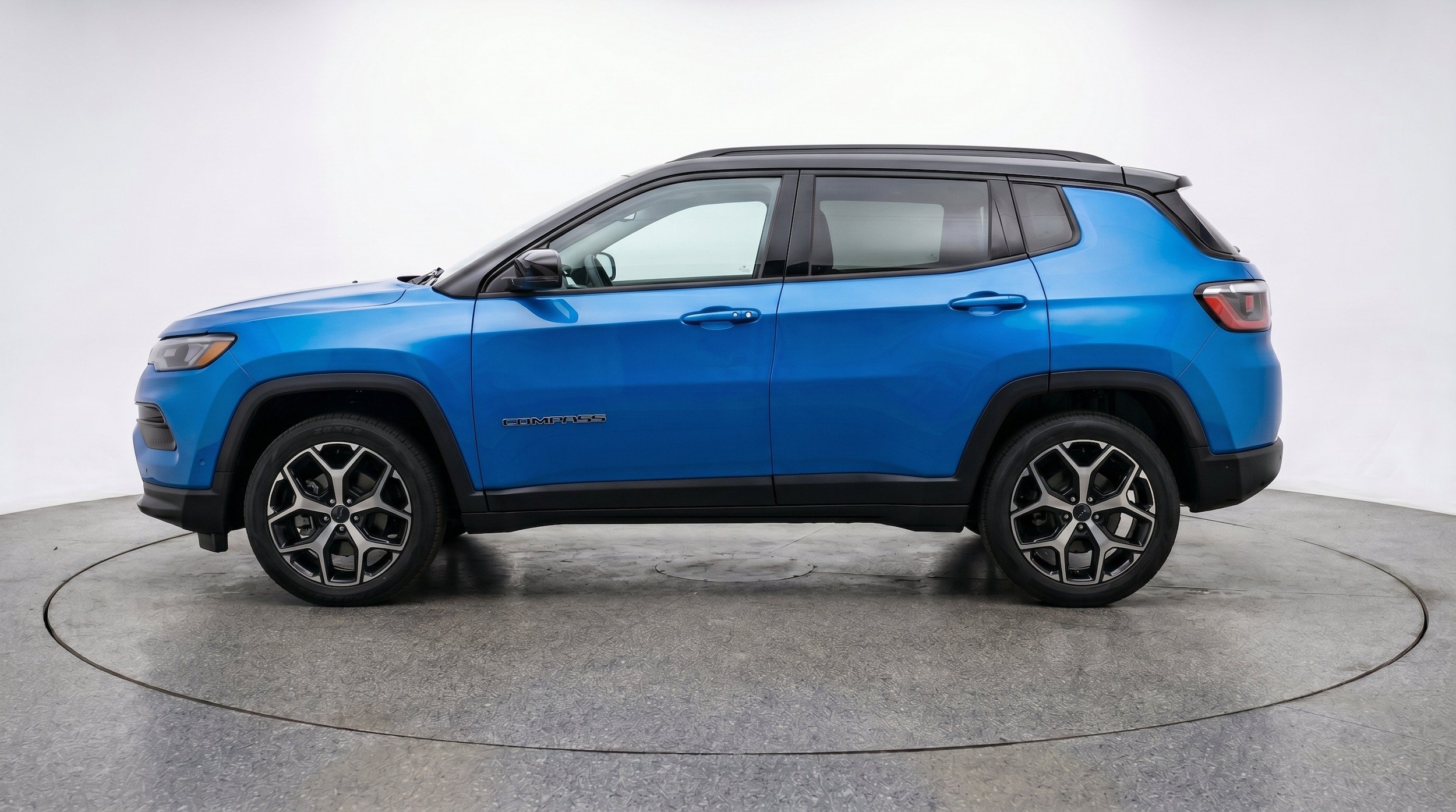 Thumbnail: 2025 Jeep Compass - 5