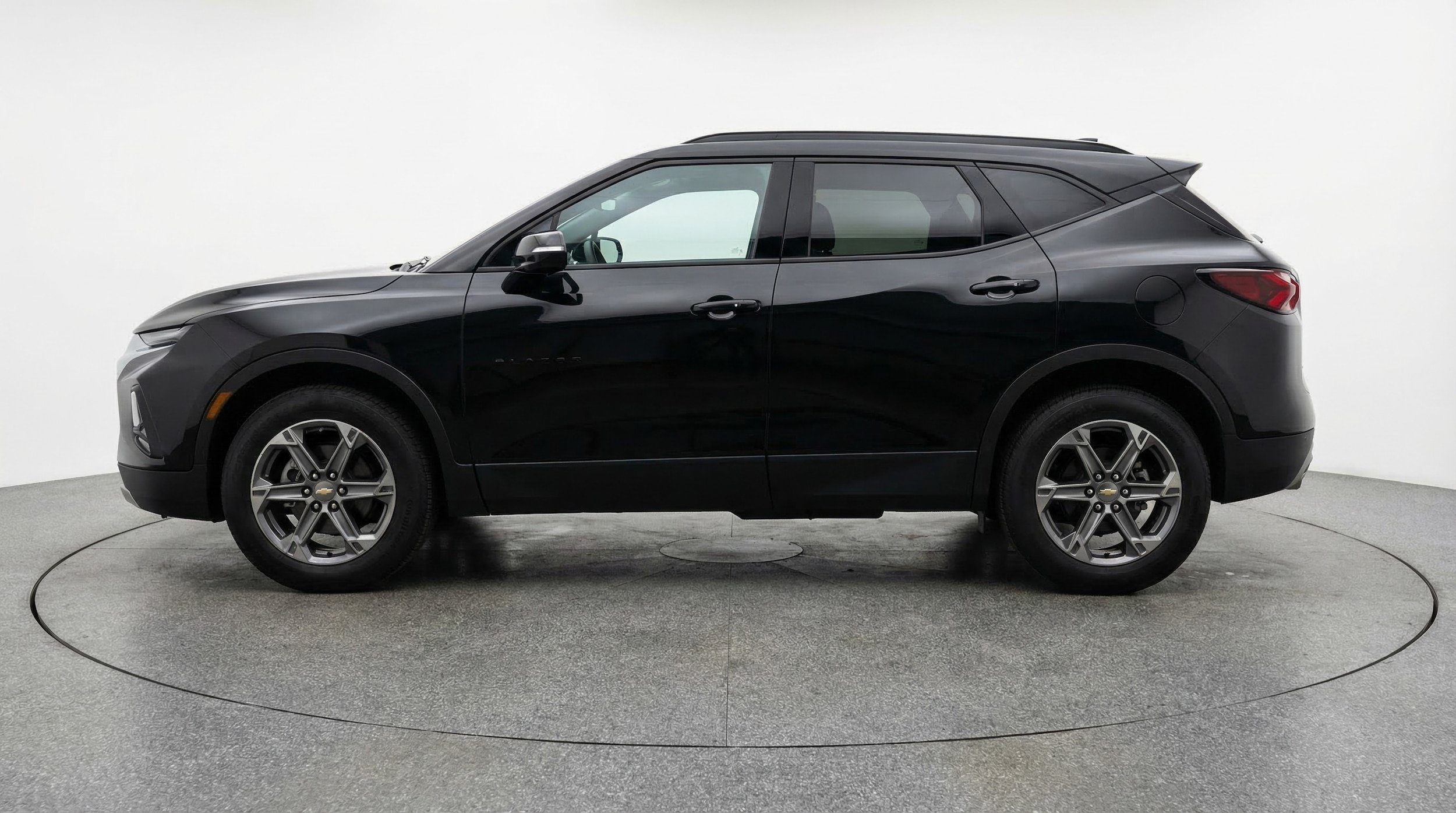 Thumbnail: 2025 Chevrolet Blazer - 4
