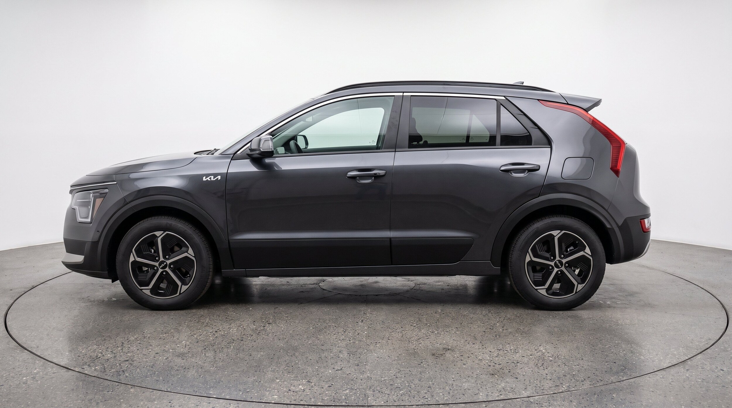 Thumbnail: 2026 Kia Niro - 5