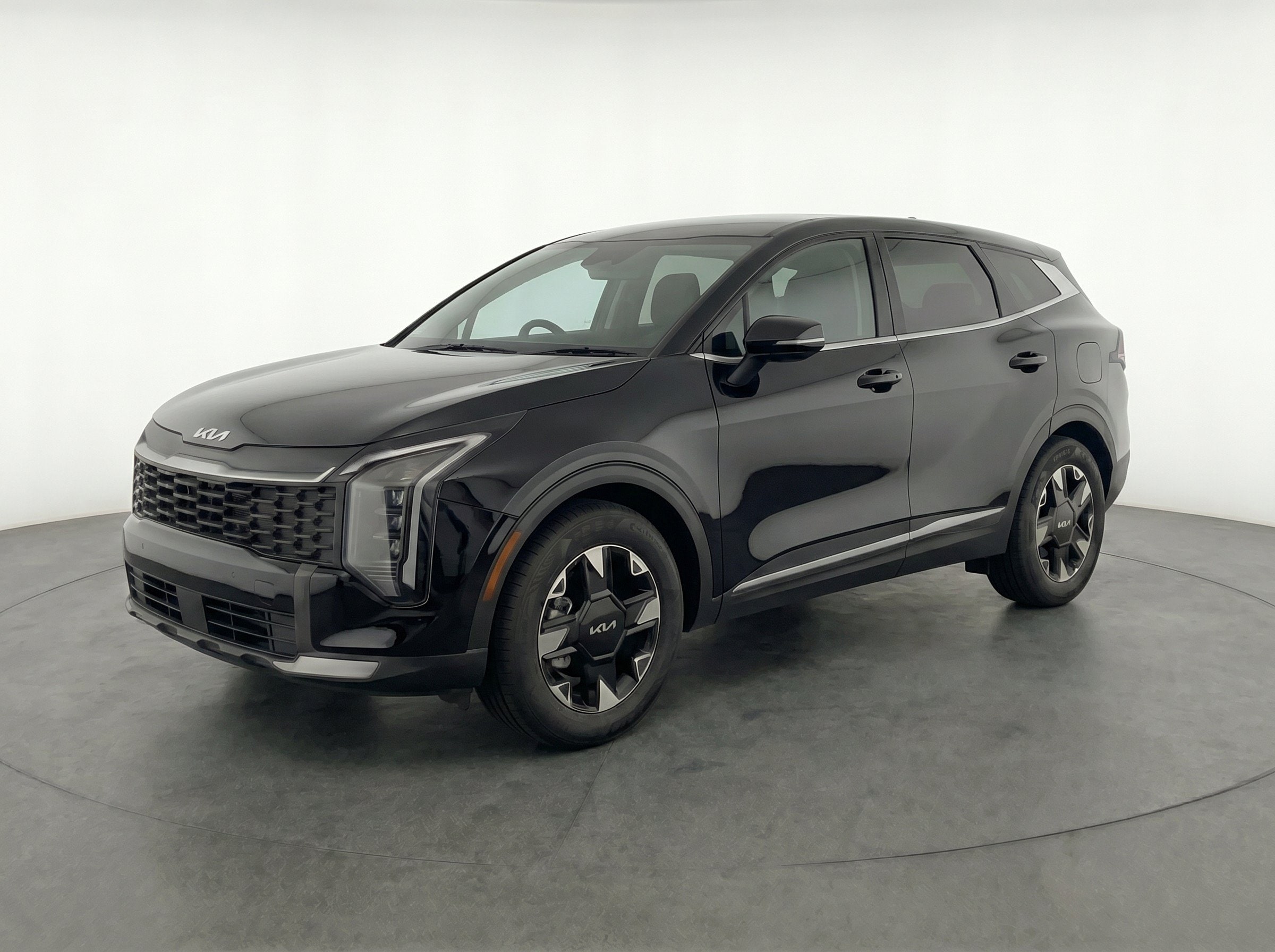 Thumbnail: 2026 Kia Sportage - 3