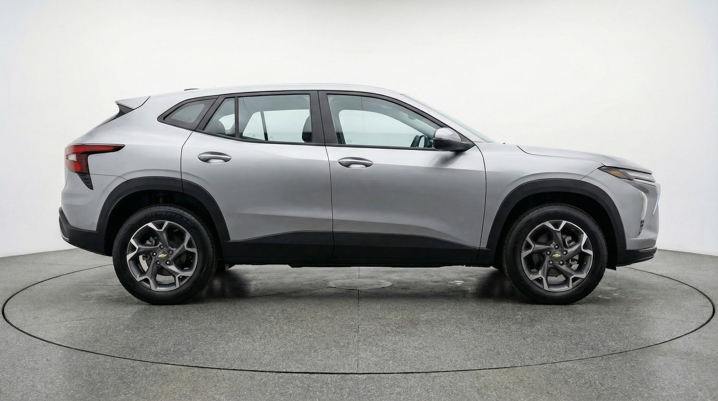 Thumbnail: 2025 Chevrolet Trax - 11