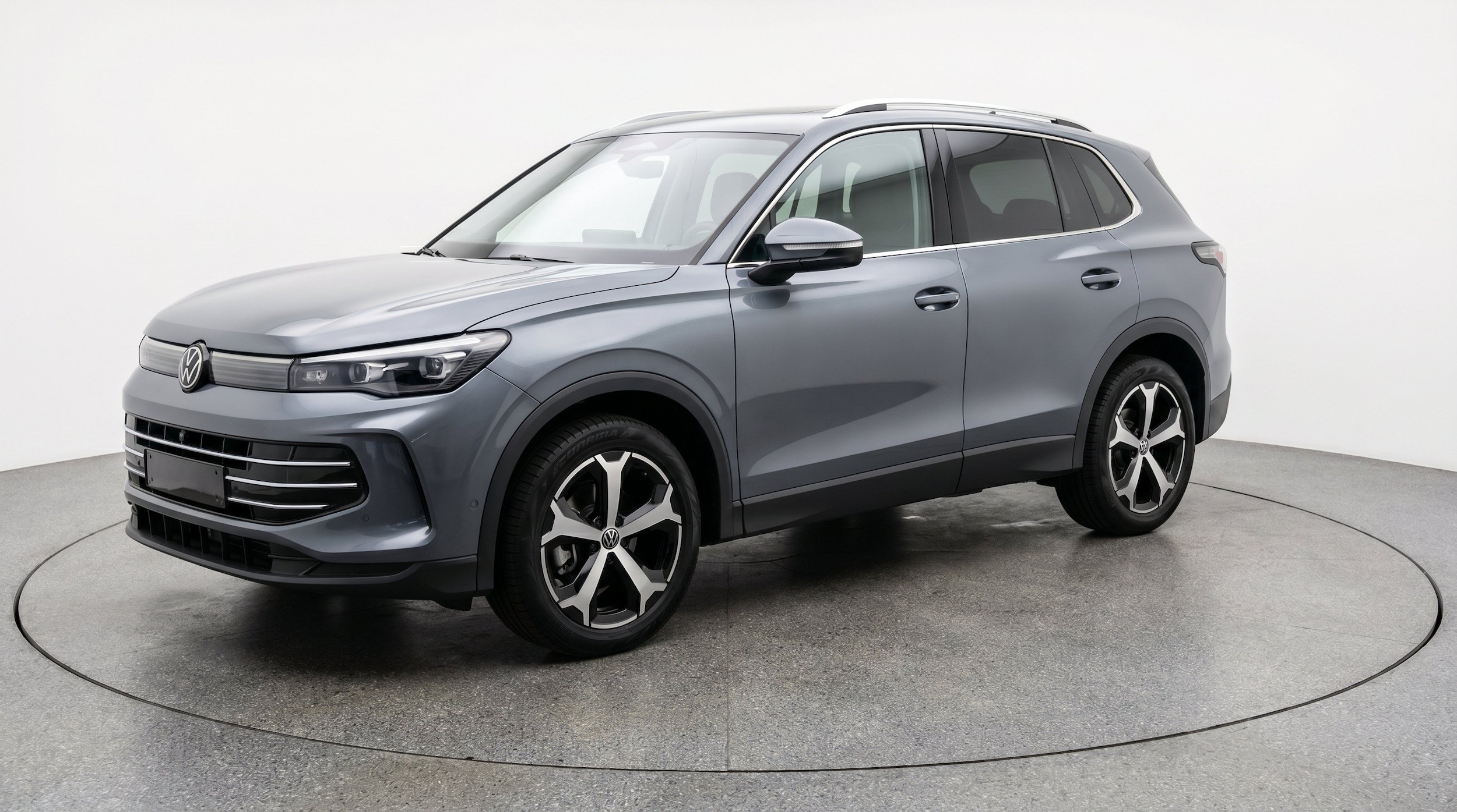 Thumbnail: 2026 Volkswagen Tiguan - 3