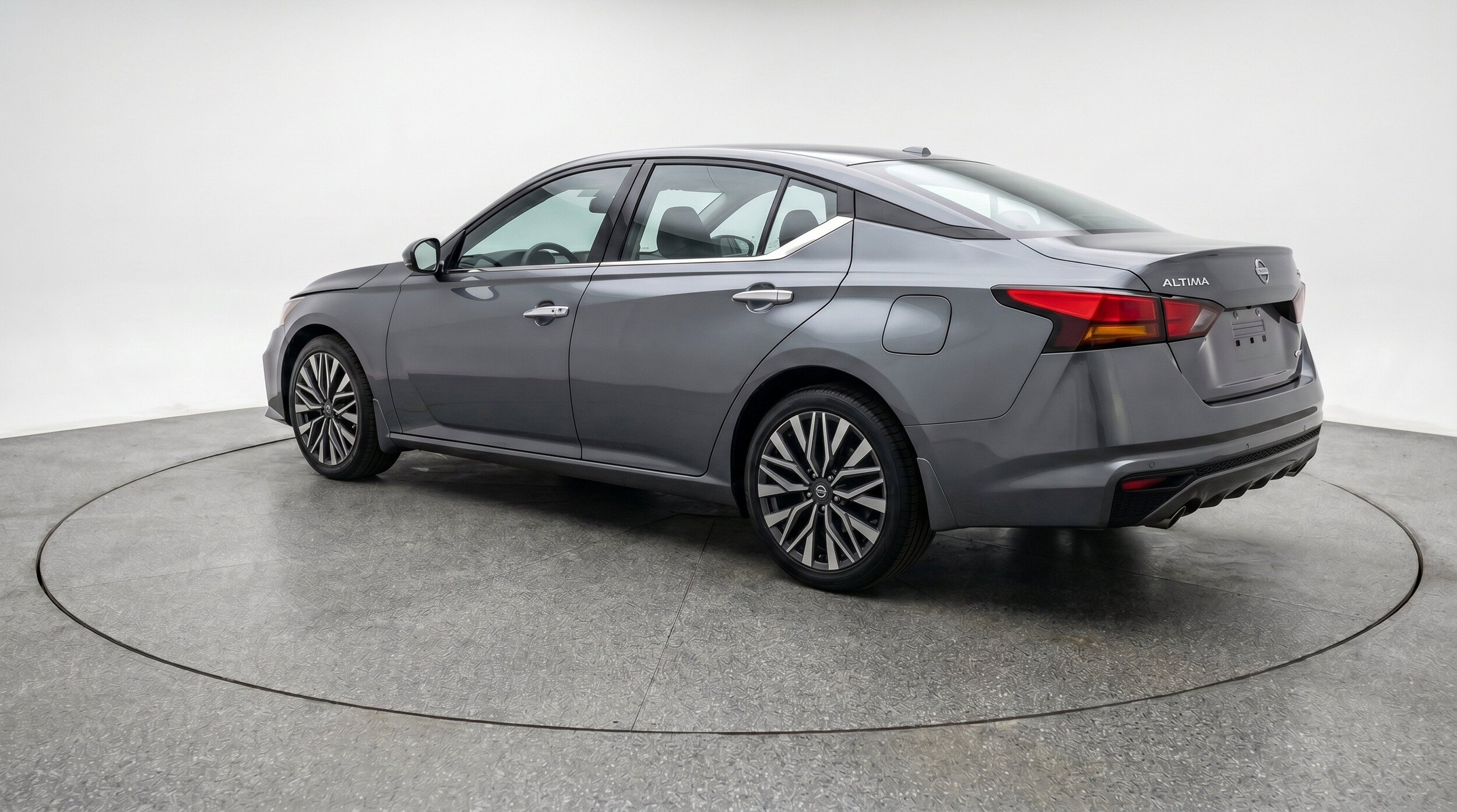 Thumbnail: 2025 Nissan Altima - 6